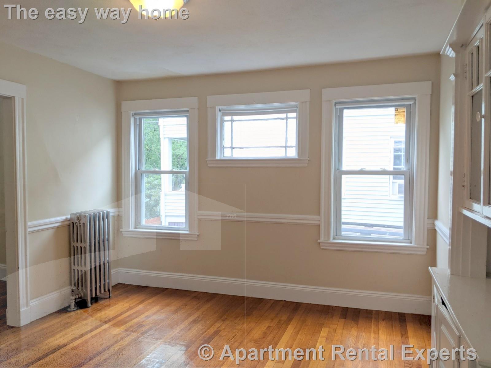 25 Boulevard Rd, East Arlington