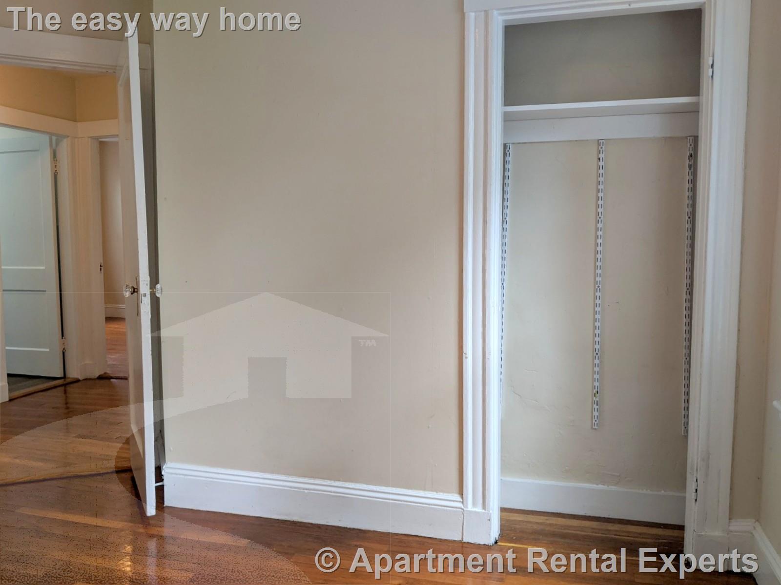 25 Boulevard Rd, East Arlington