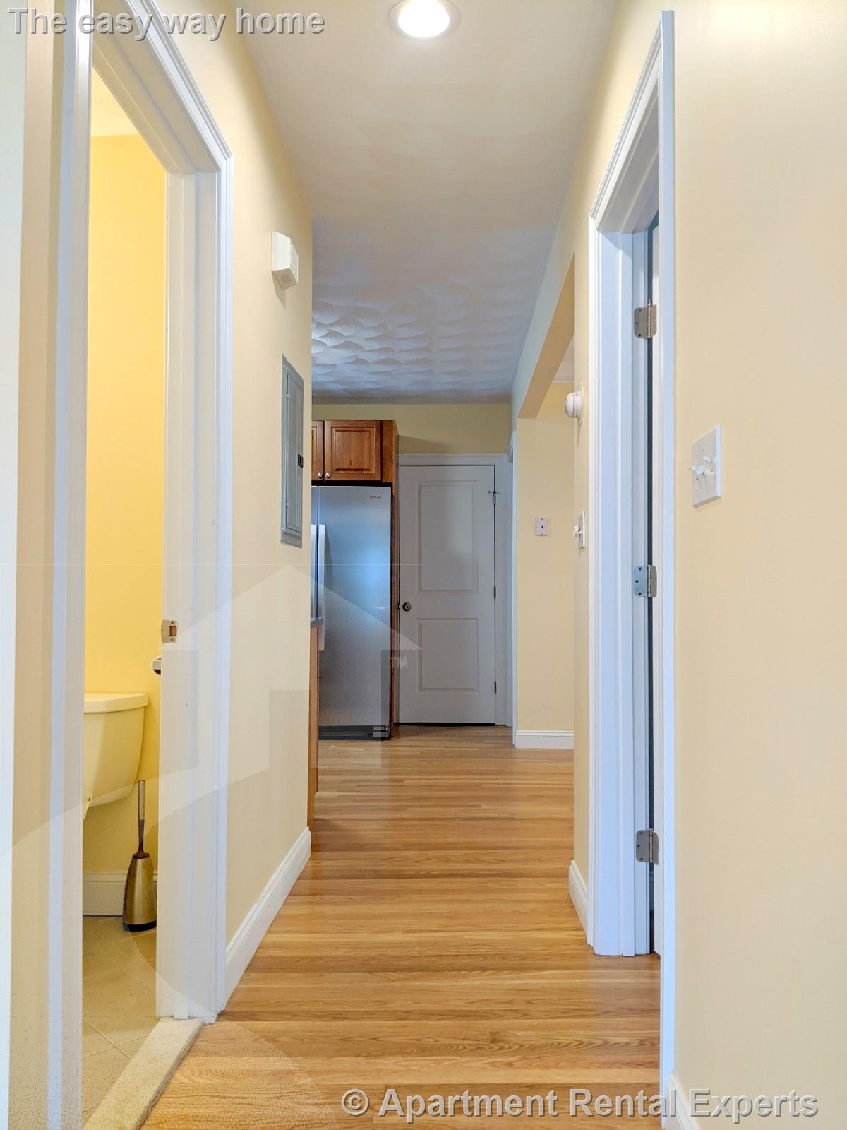 615 Boston Ave, Powderhouse