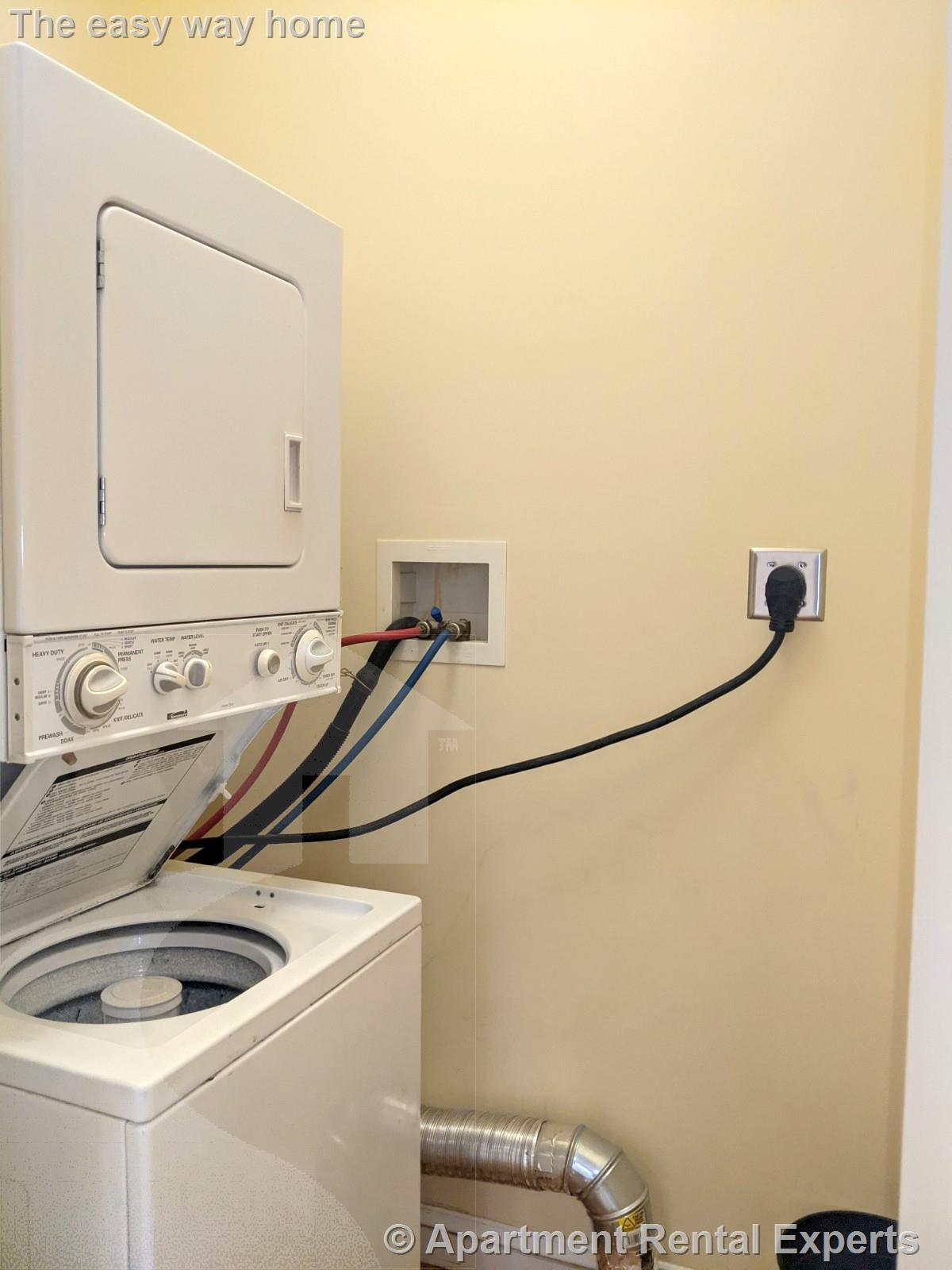 615 Boston Ave, Powderhouse