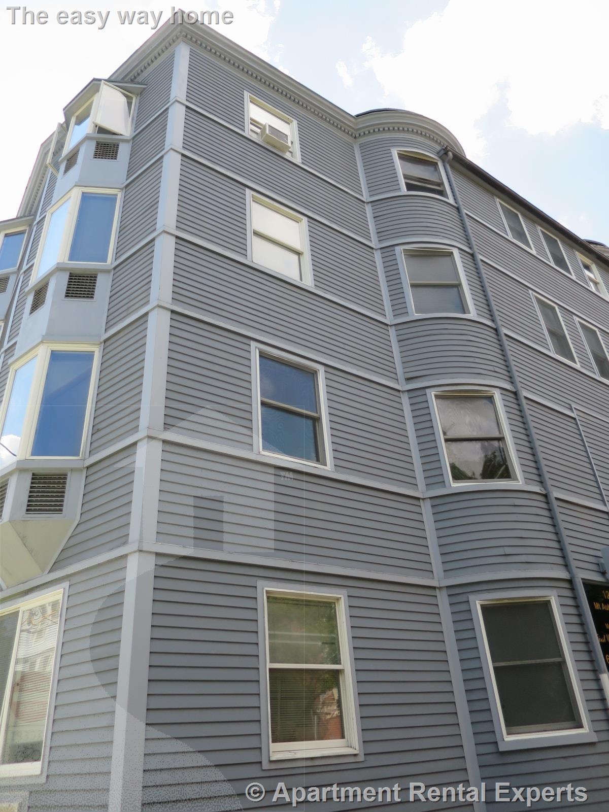 12 Mt Auburn St, Harvard Square