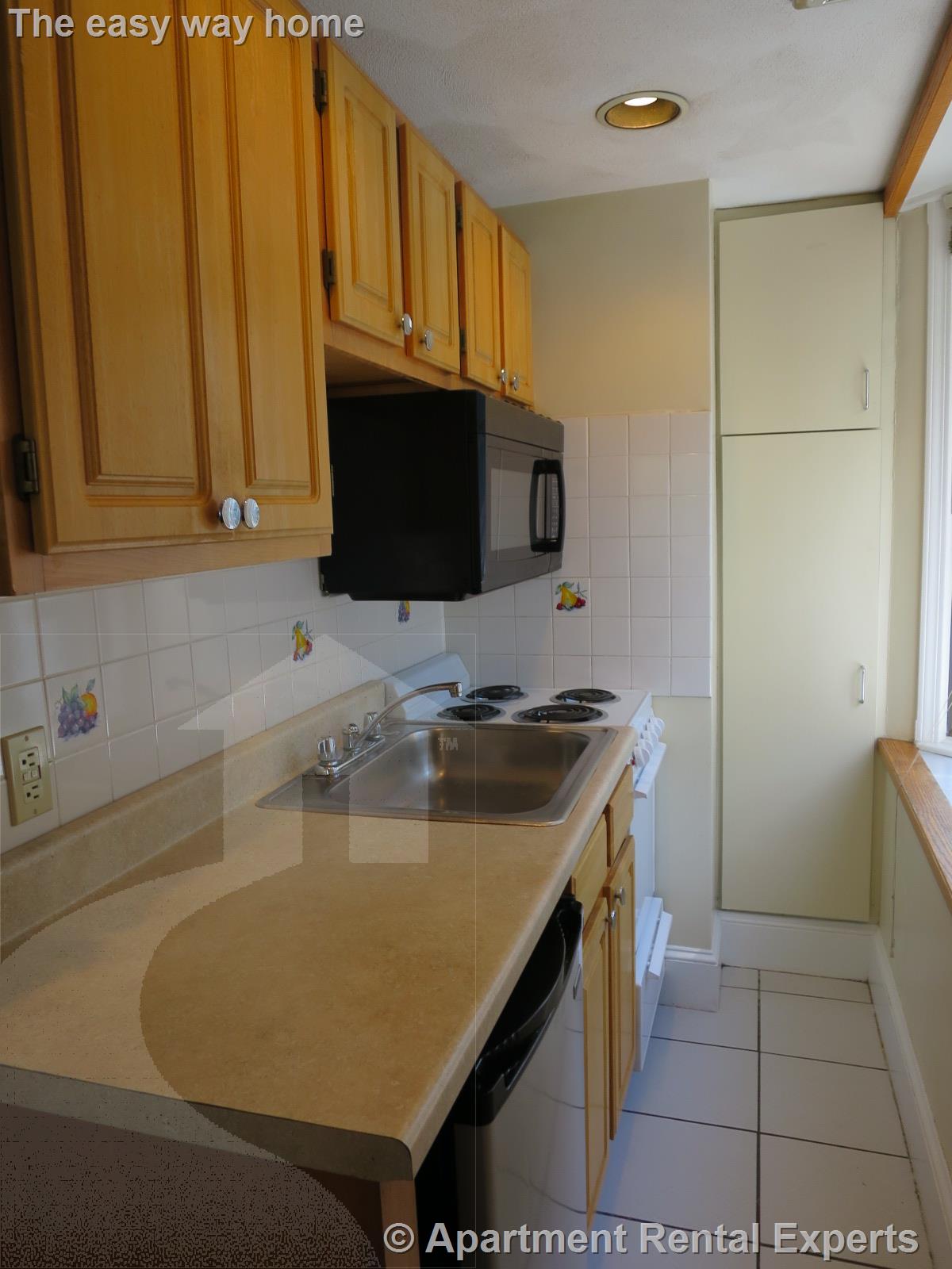 12 Mt Auburn St, Harvard Square