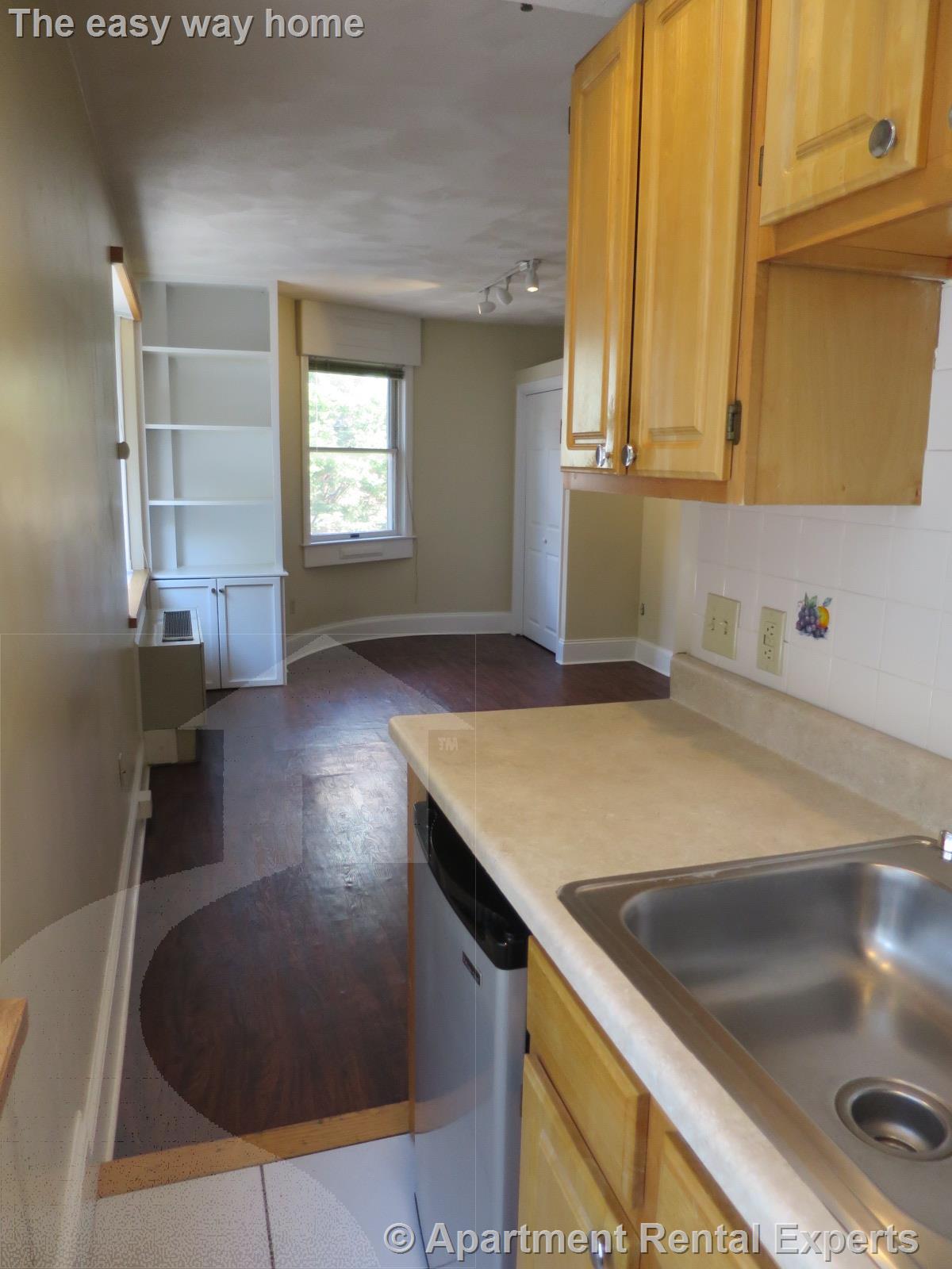 12 Mt Auburn St, Harvard Square