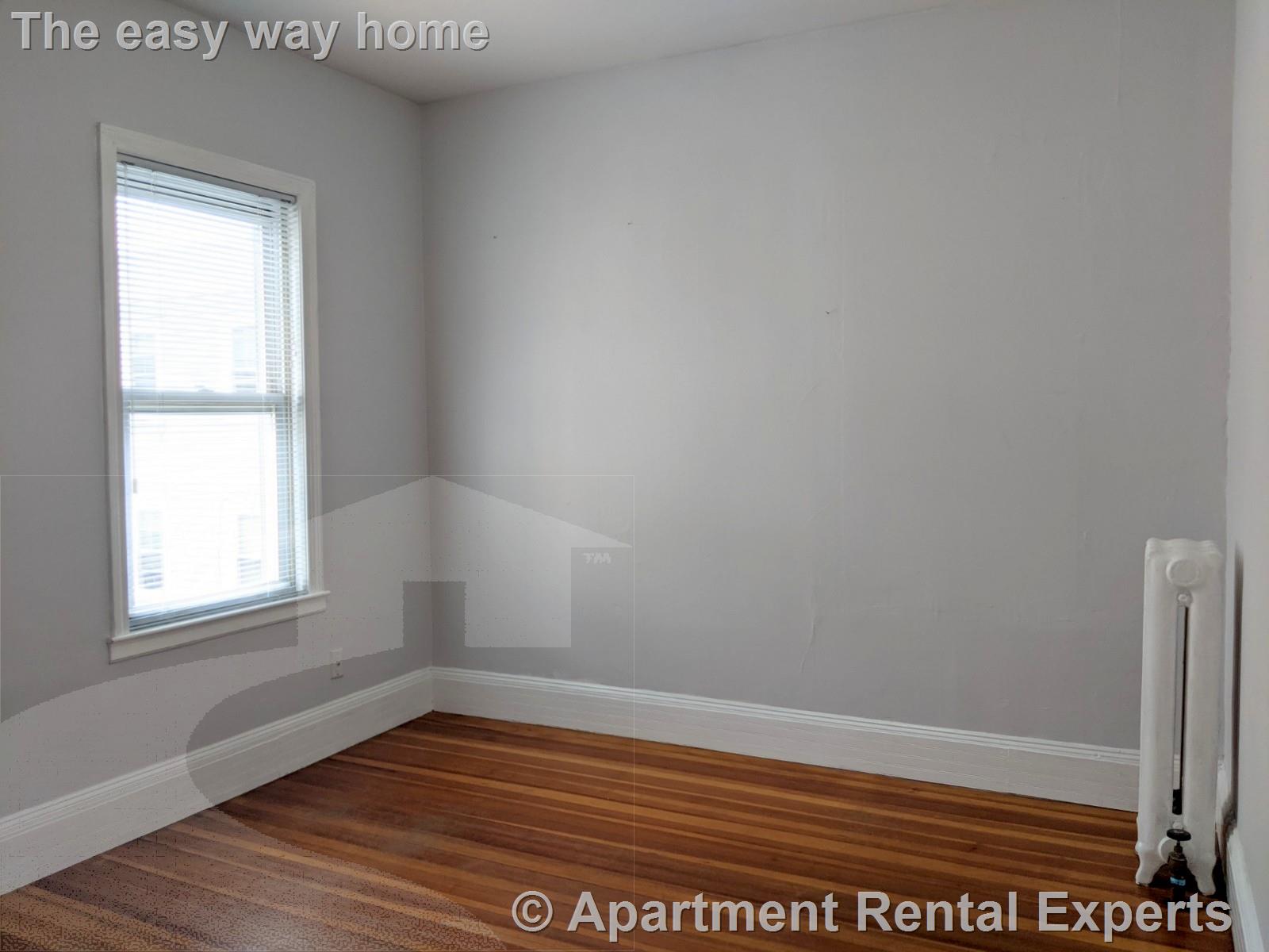 14 Belknap St, Teele Square