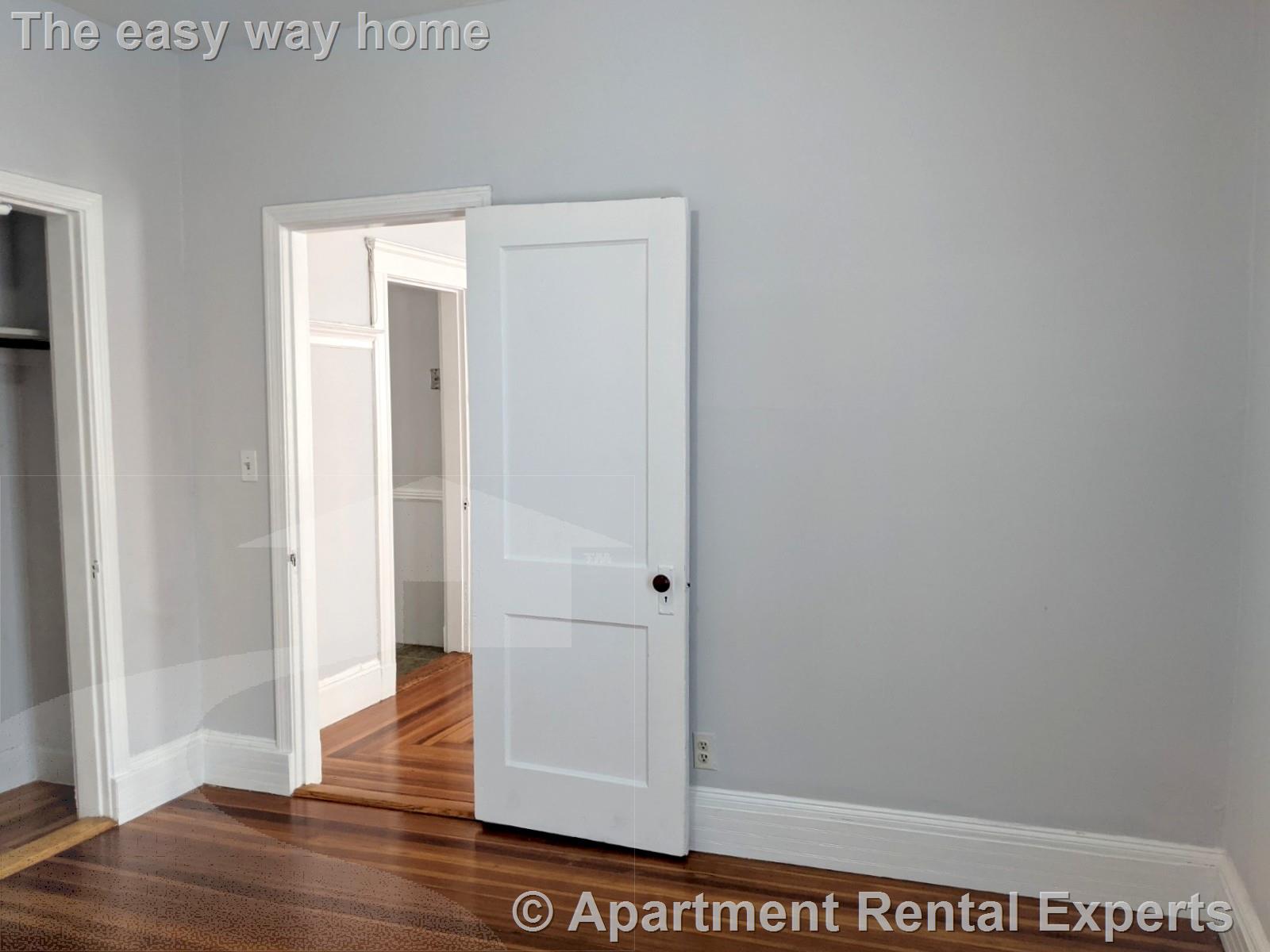 14 Belknap St, Teele Square