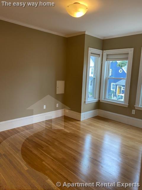 359 Highland Ave, Davis Square