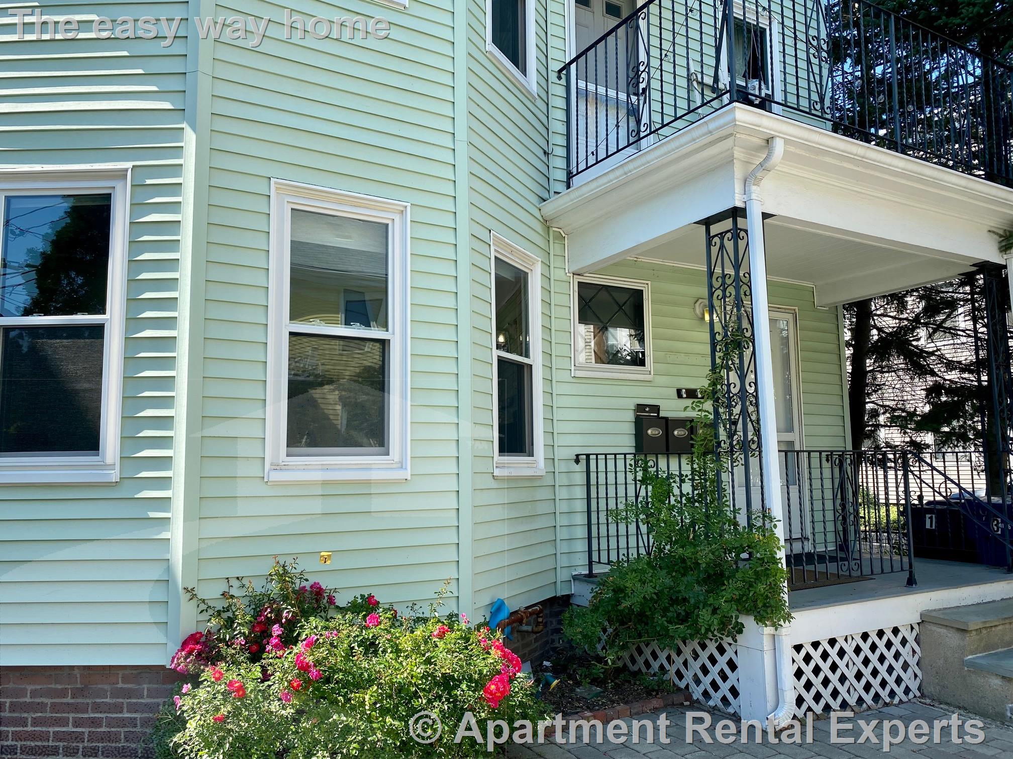 45 Locke St, Davis Square