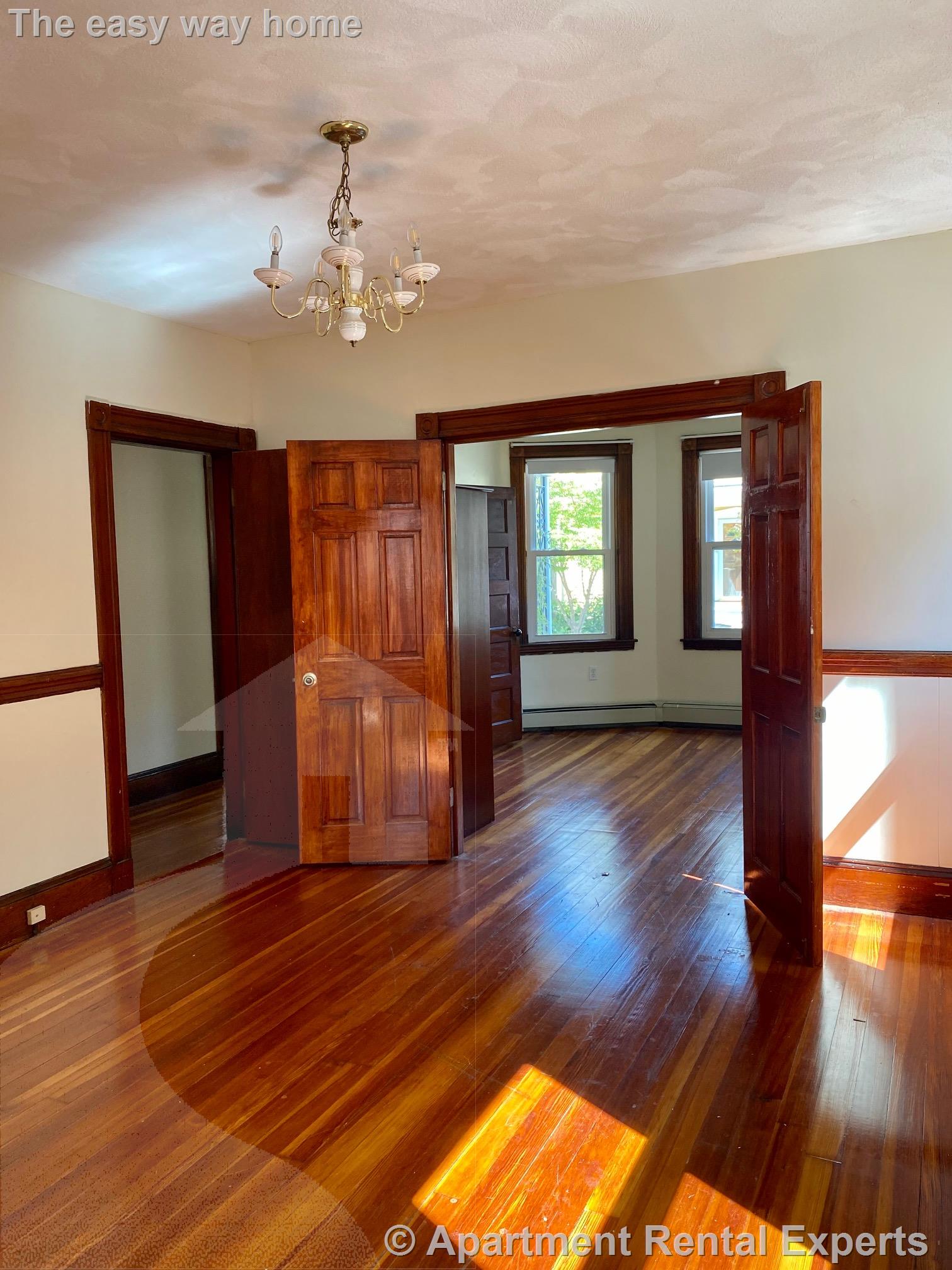 45 Locke St, Davis Square