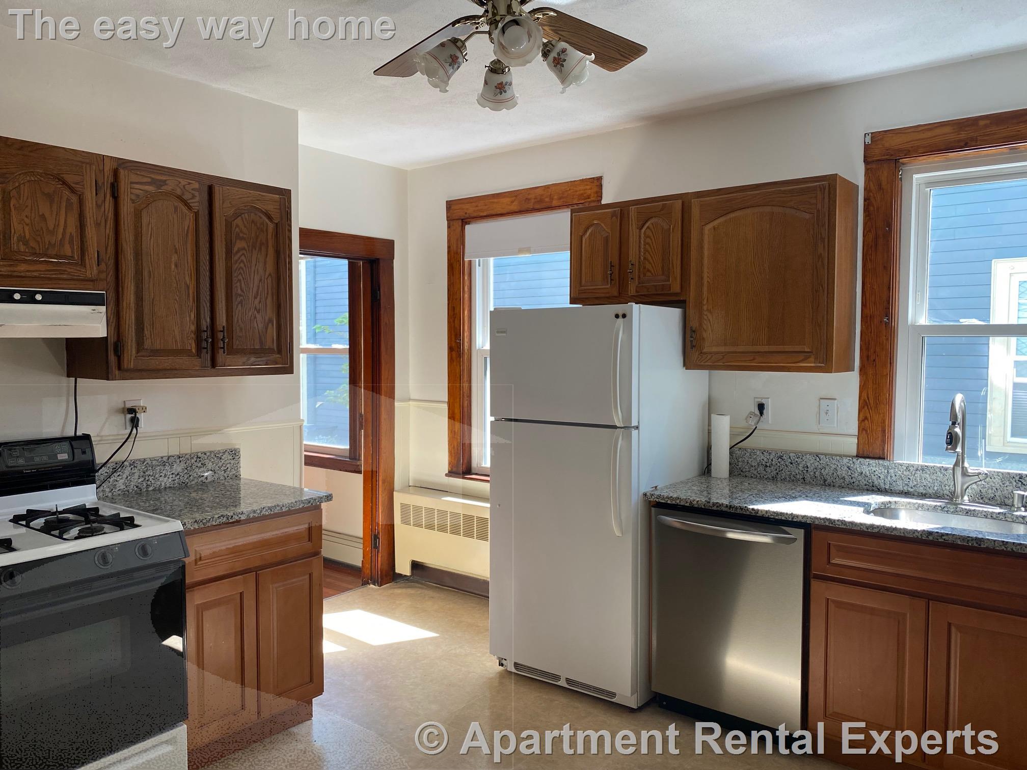 45 Locke St, Davis Square