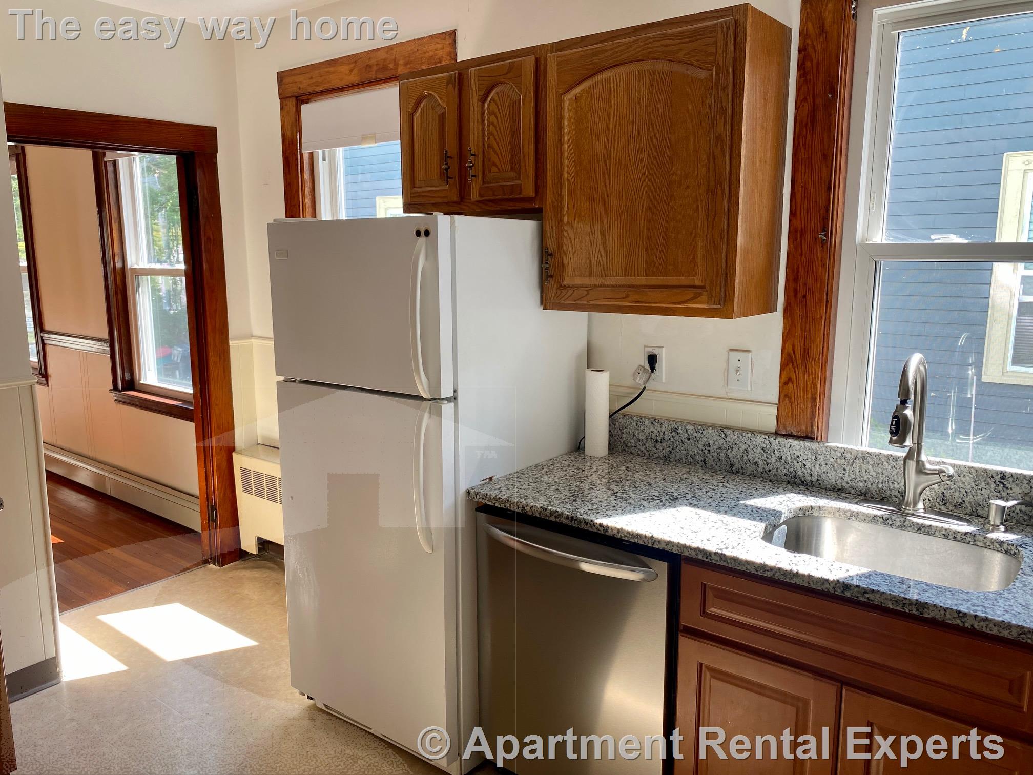 45 Locke St, Davis Square