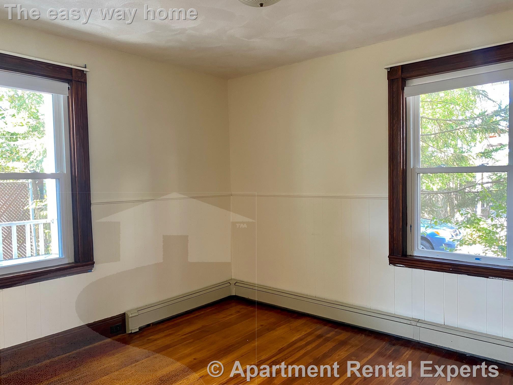 45 Locke St, Davis Square