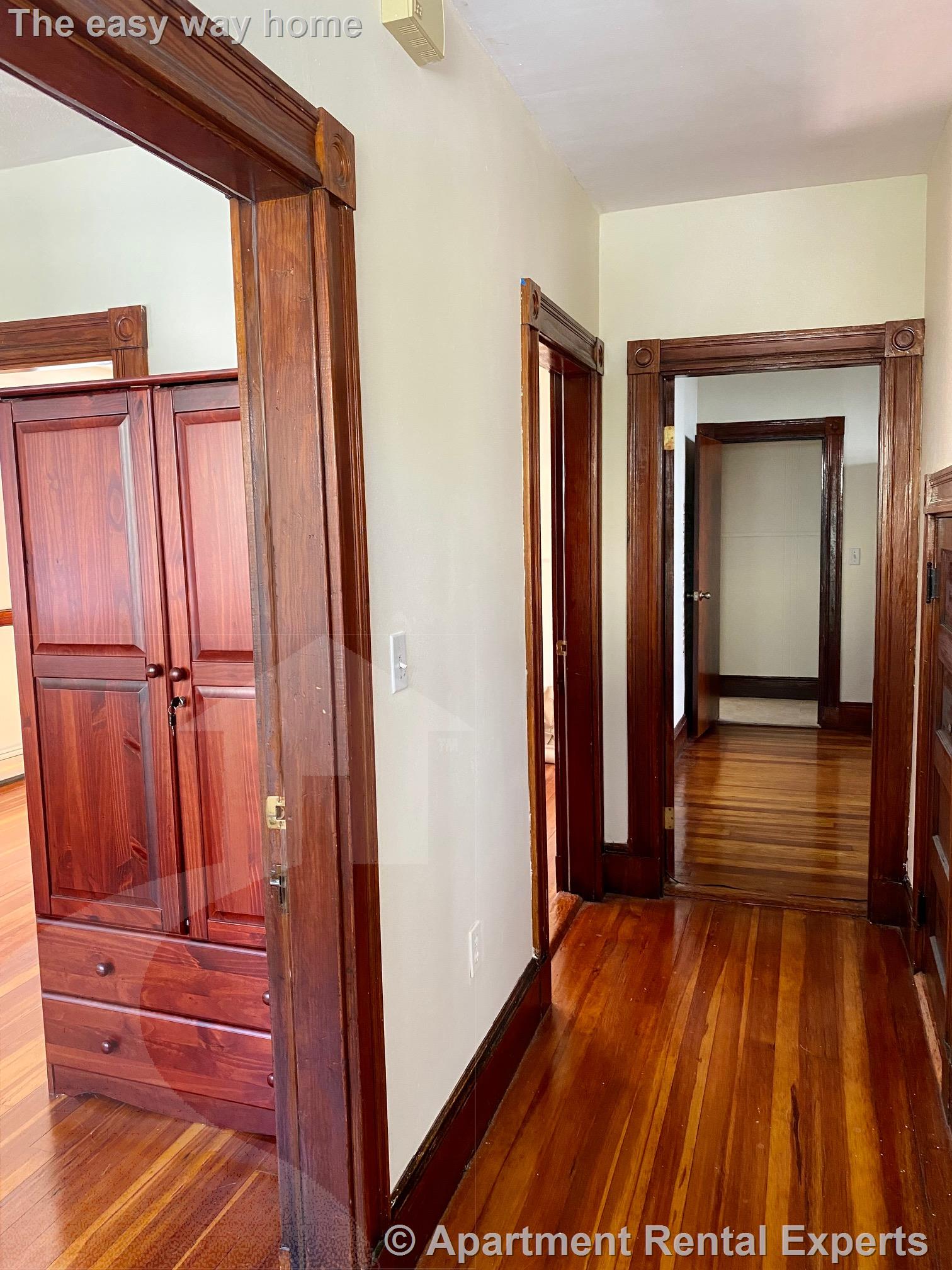 45 Locke St, Davis Square