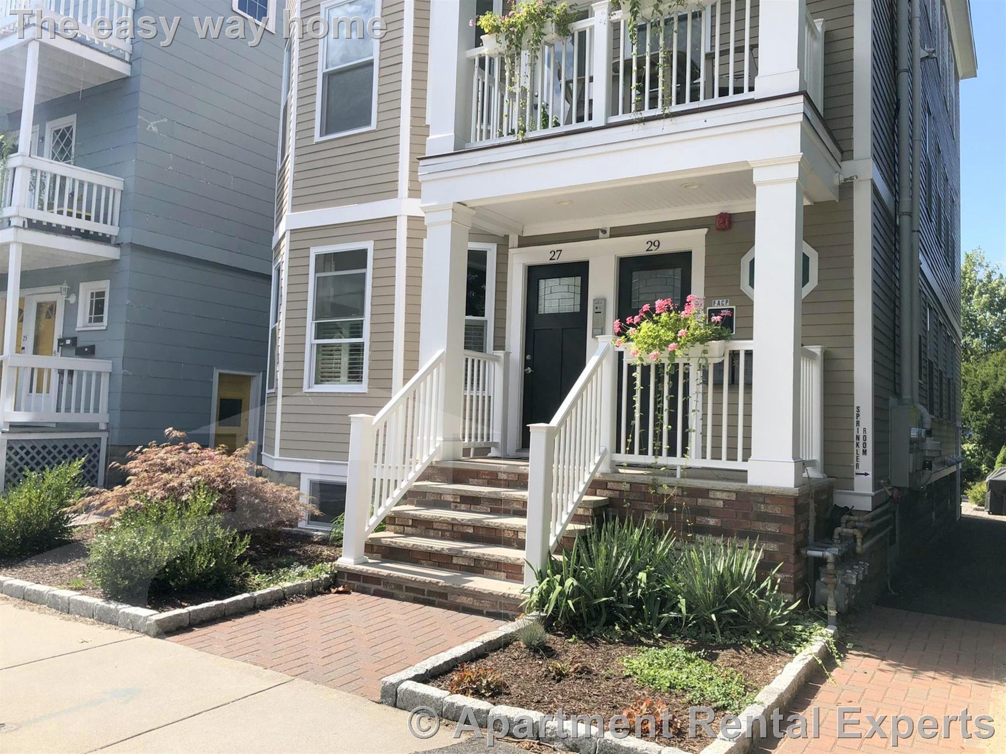 27 Cameron Ave, Davis Square