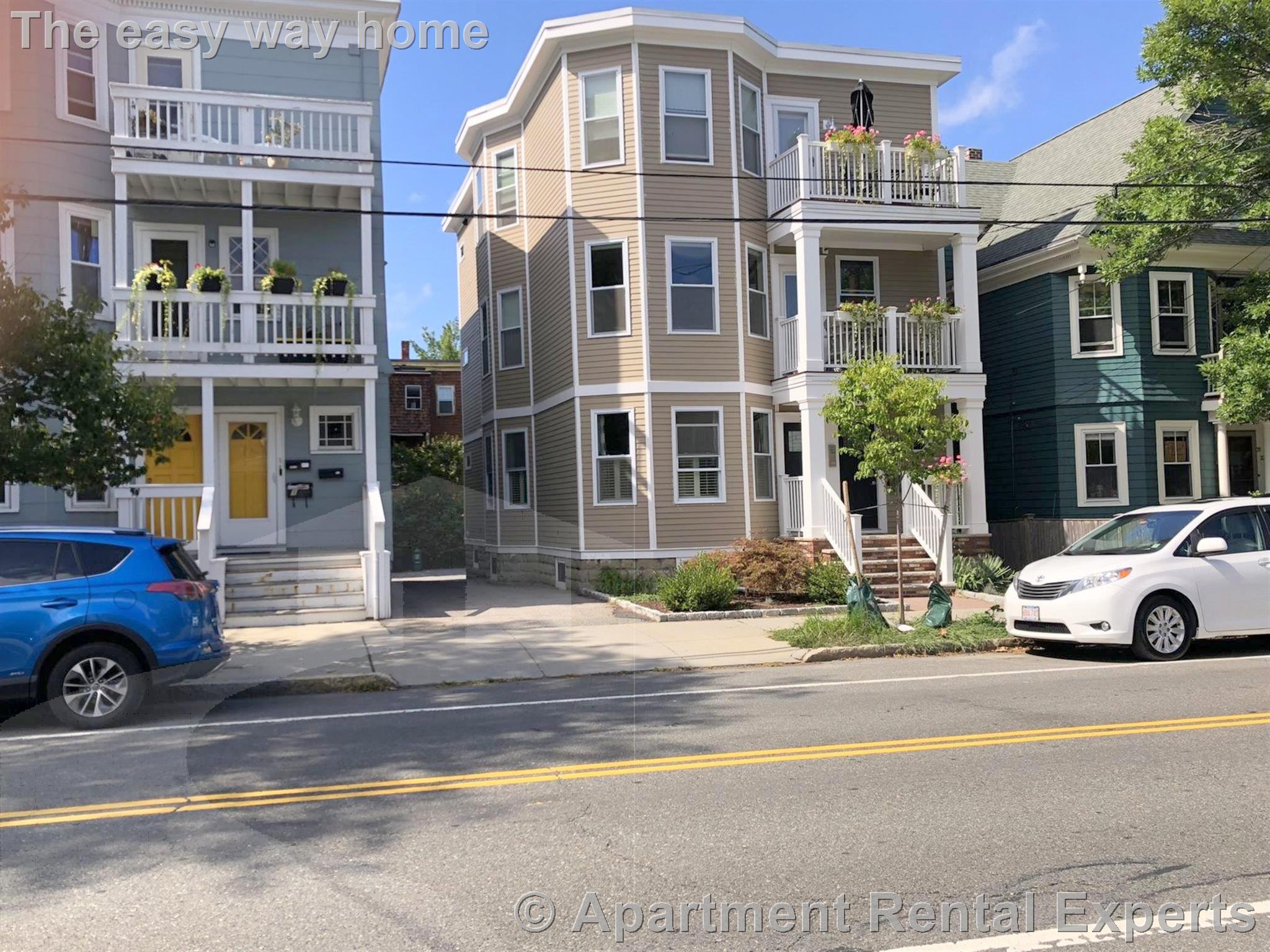 27 Cameron Ave, Davis Square