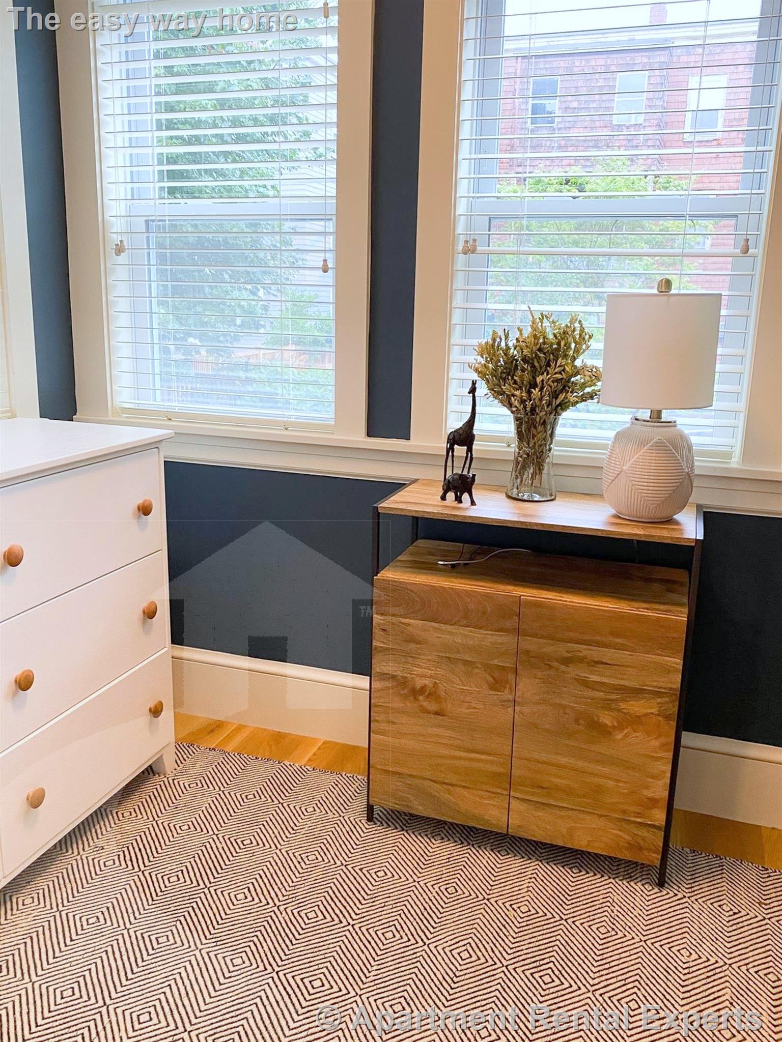 27 Cameron Ave, Davis Square