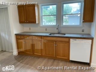 25 Conwell Ave, Tufts