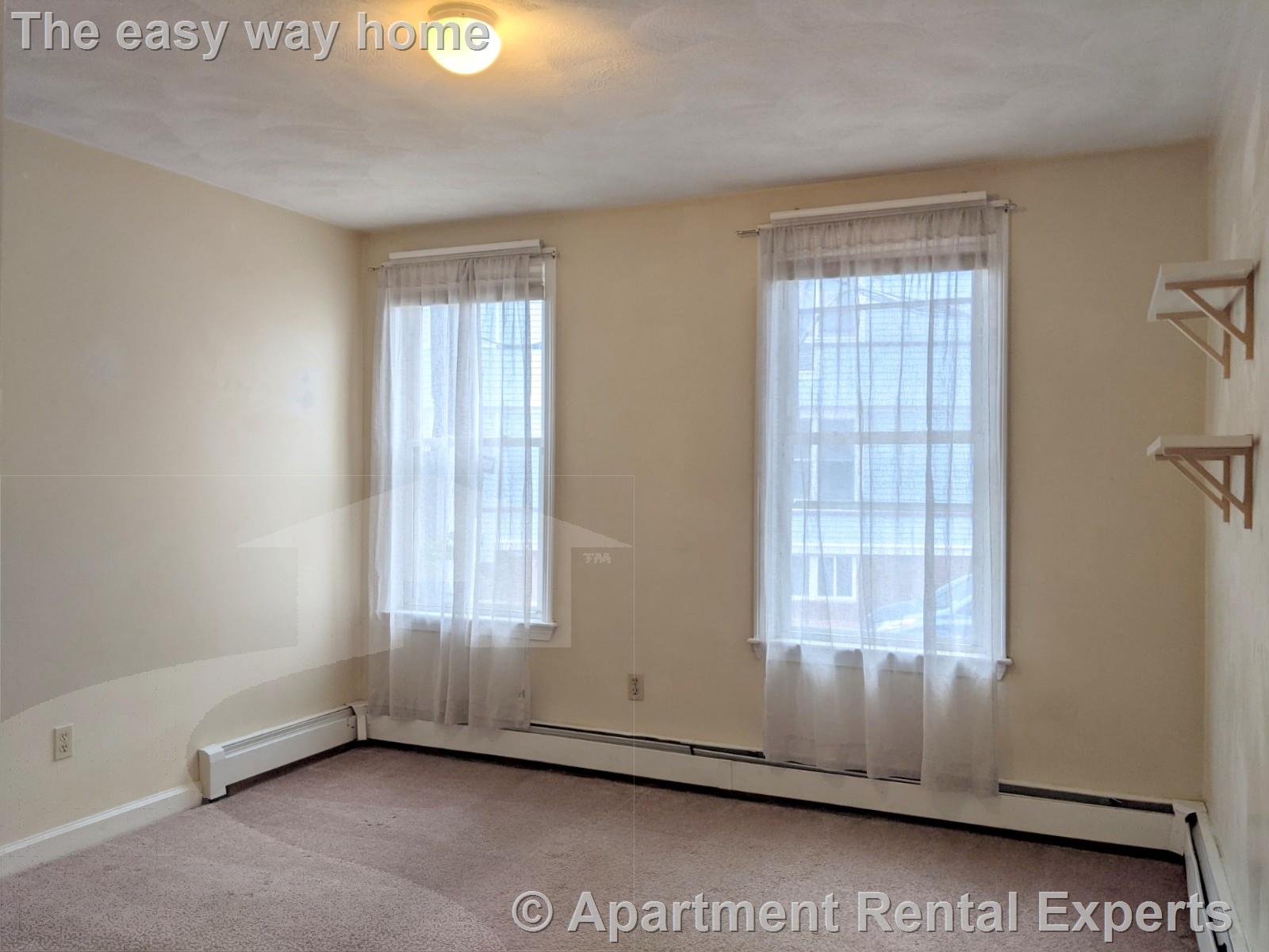 7 Banks St, Harvard Square