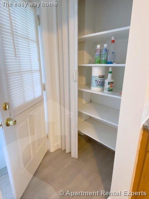 25 Conwell Ave, Tufts