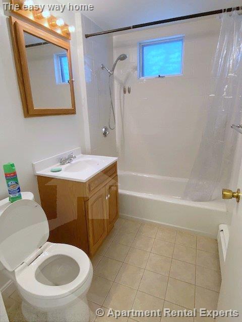 25 Conwell Ave, Tufts