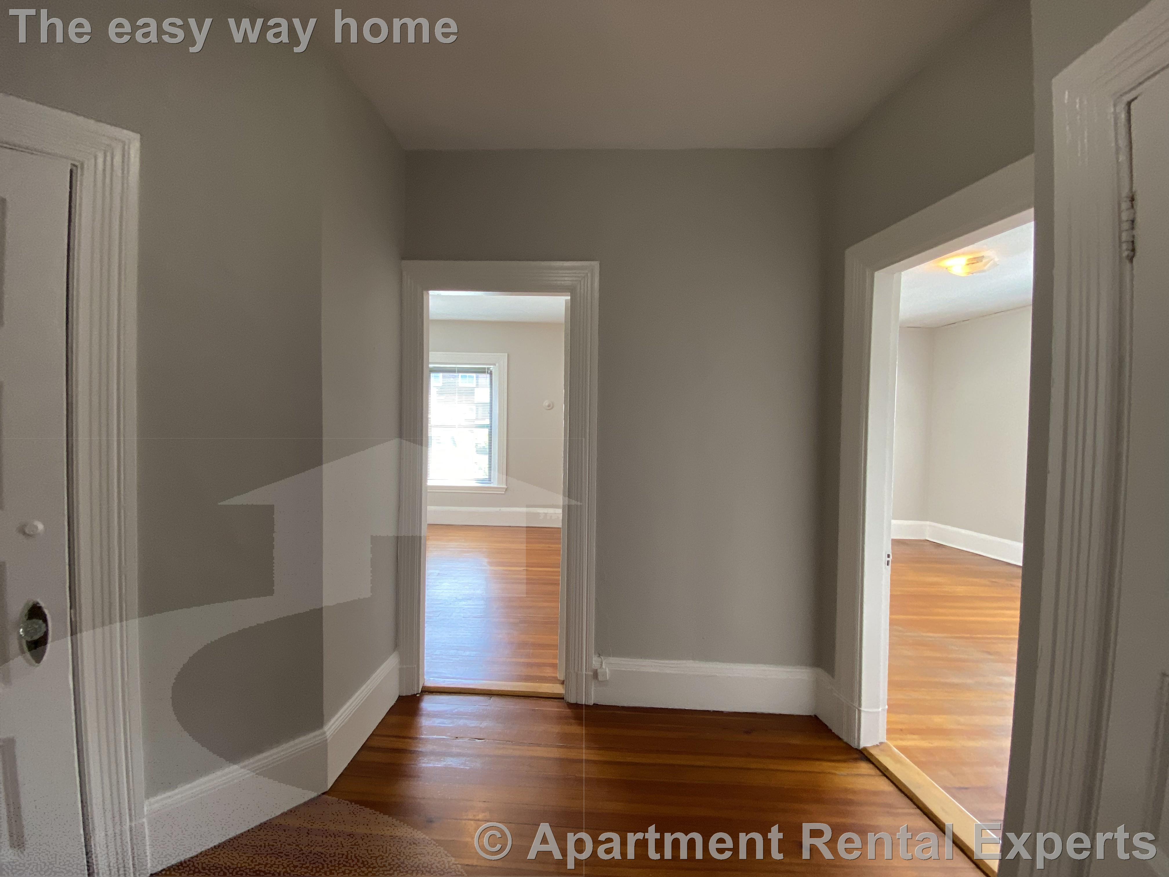 9 Sewall Ave, Coolidge Corner