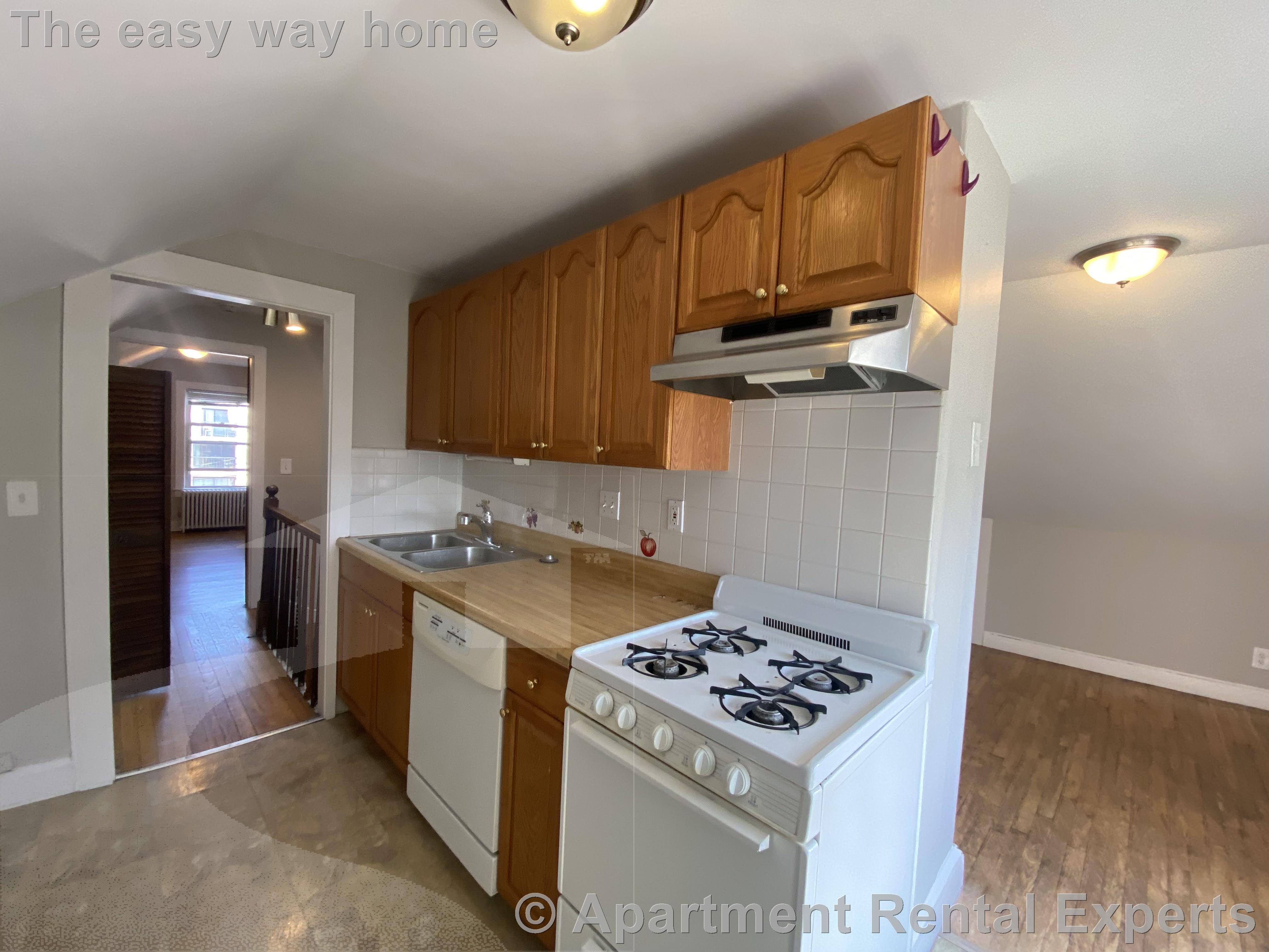 216 Banks St, Riverside