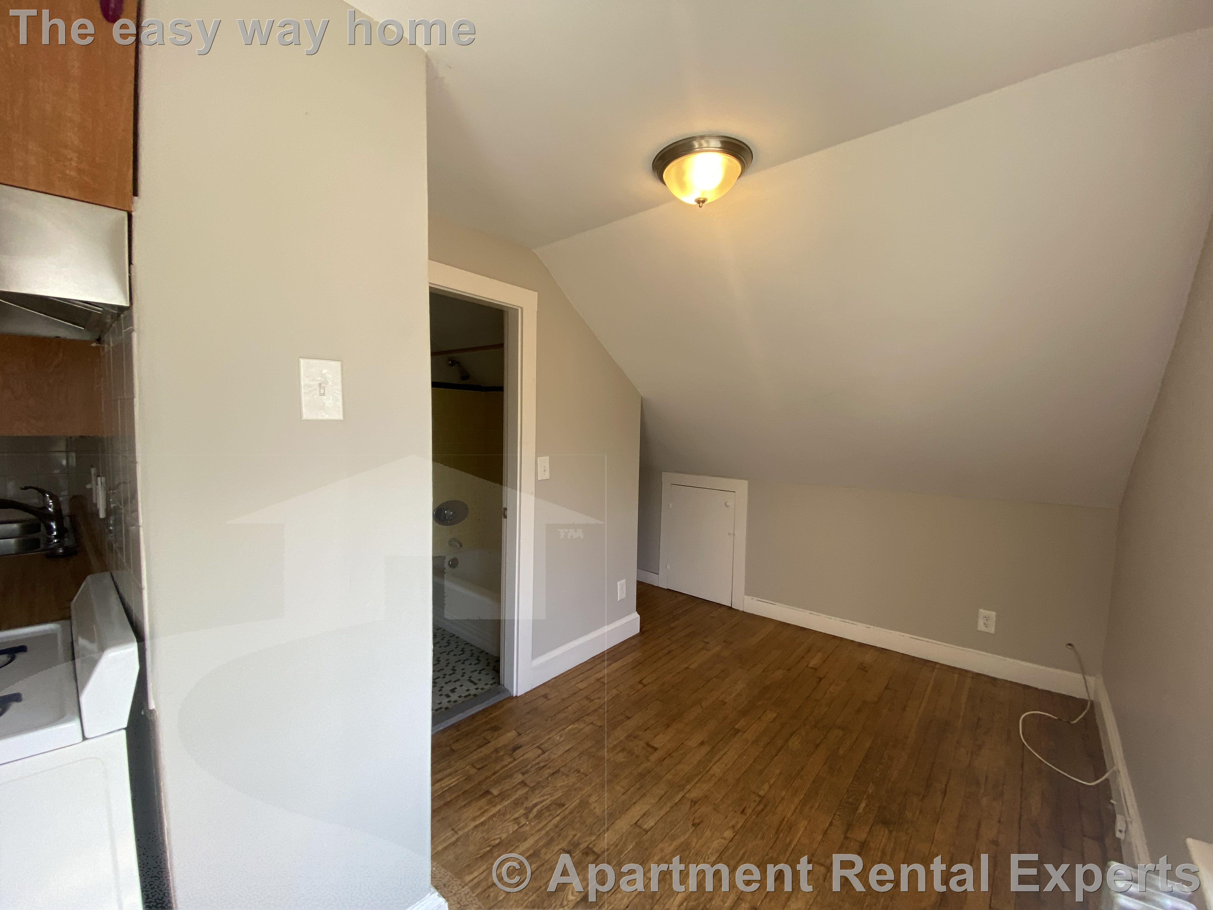 216 Banks St, Riverside