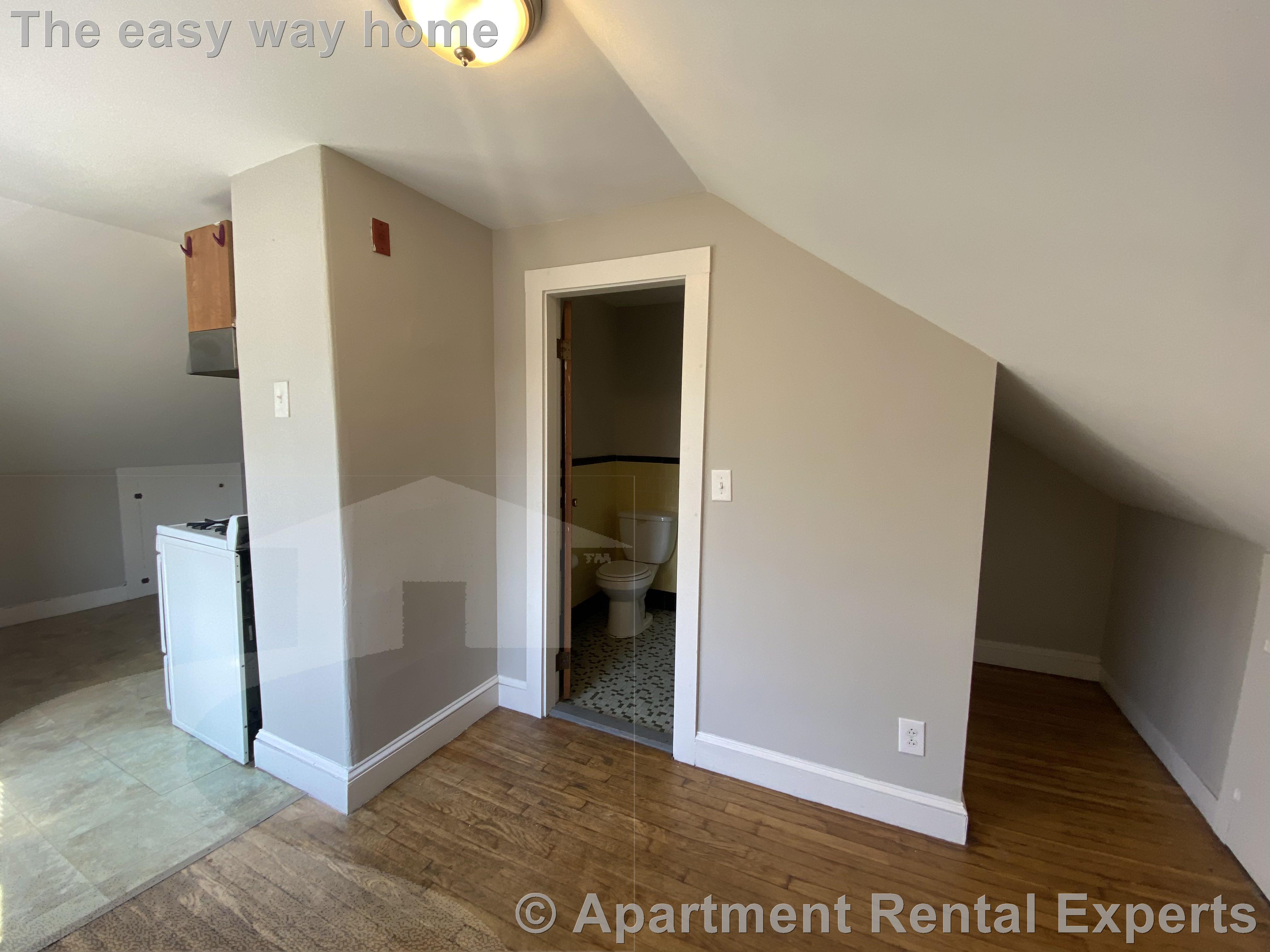 216 Banks St, Riverside