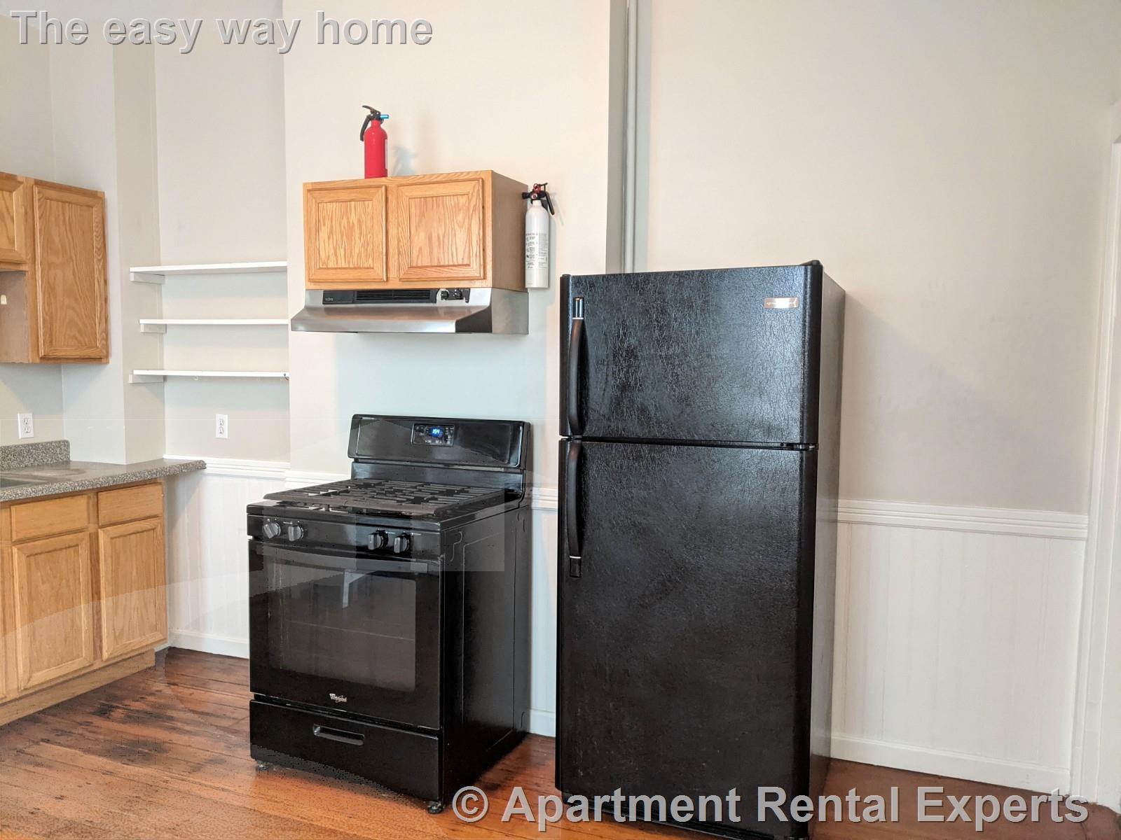 18 Park Ave, Davis Square