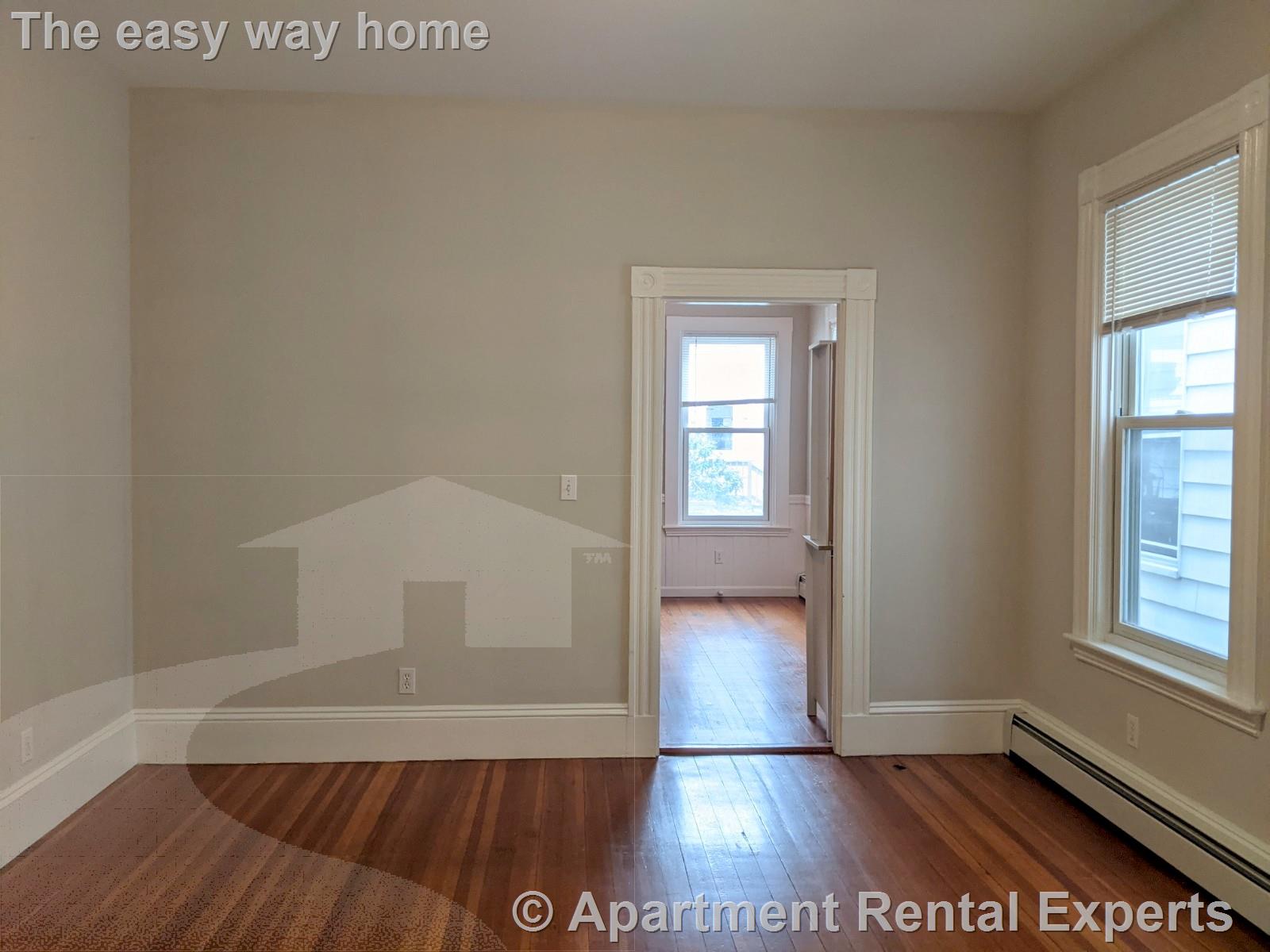 18 Park Ave, Davis Square