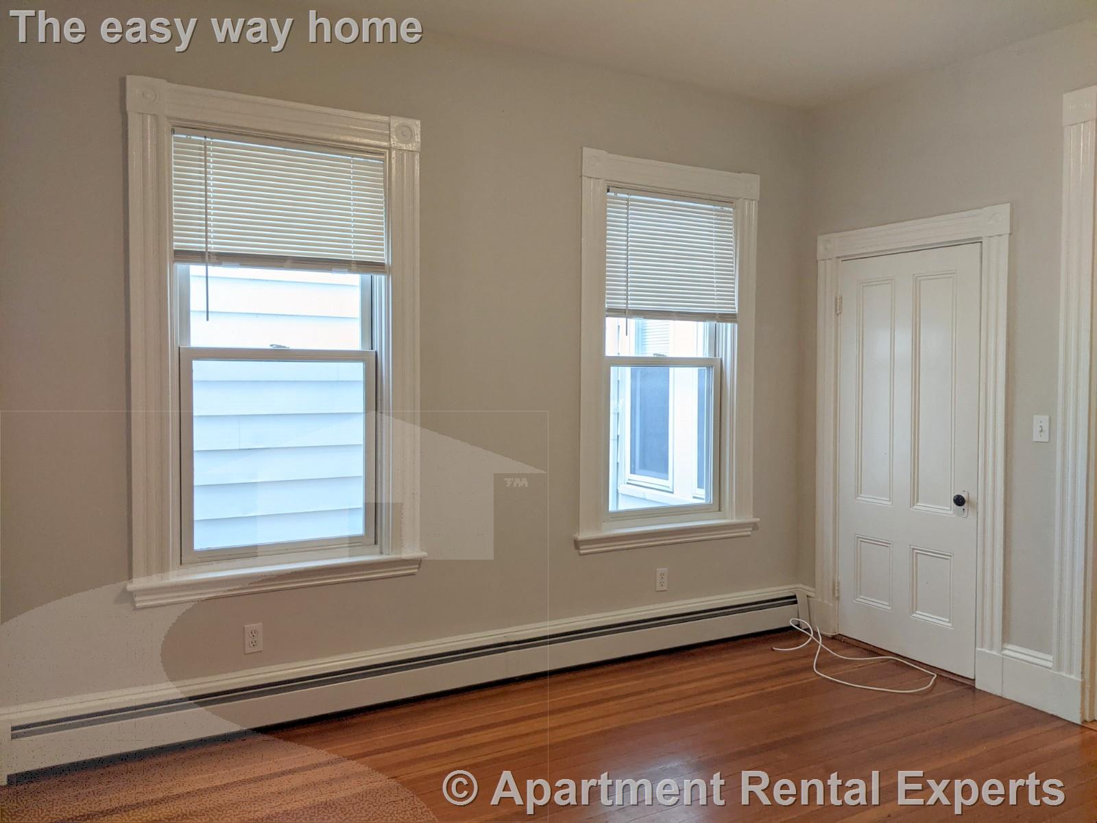 18 Park Ave, Davis Square