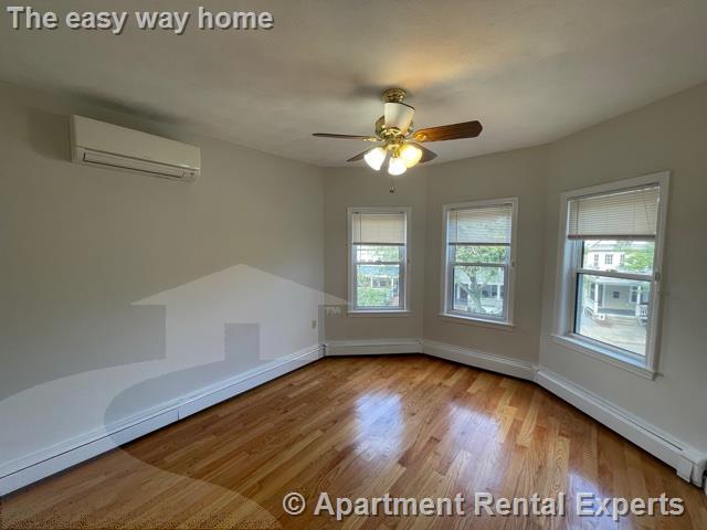 942 Broadway, Davis Square