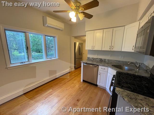 942 Broadway, Davis Square