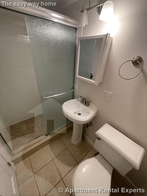 942 Broadway, Davis Square