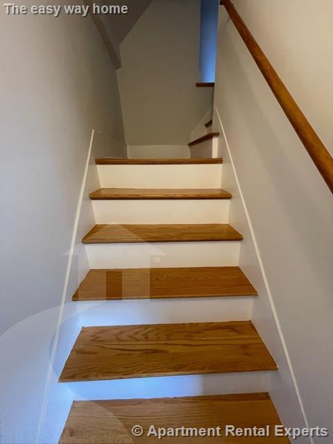 942 Broadway, Davis Square