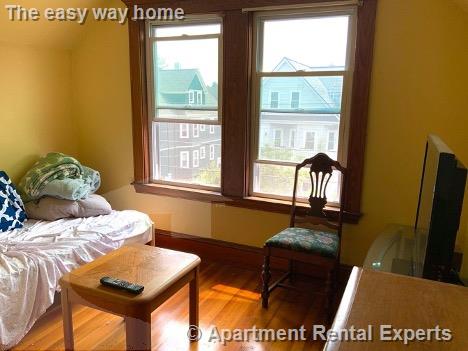 48 Cleveland St, East Arlington