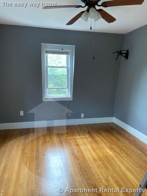 130 Willow Ave, Davis Square