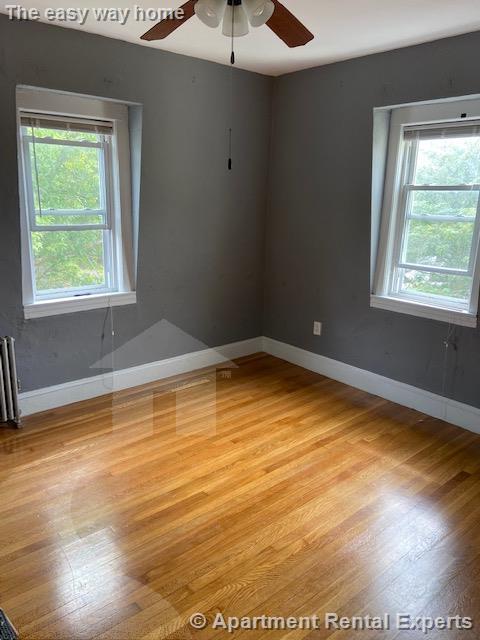 130 Willow Ave, Davis Square