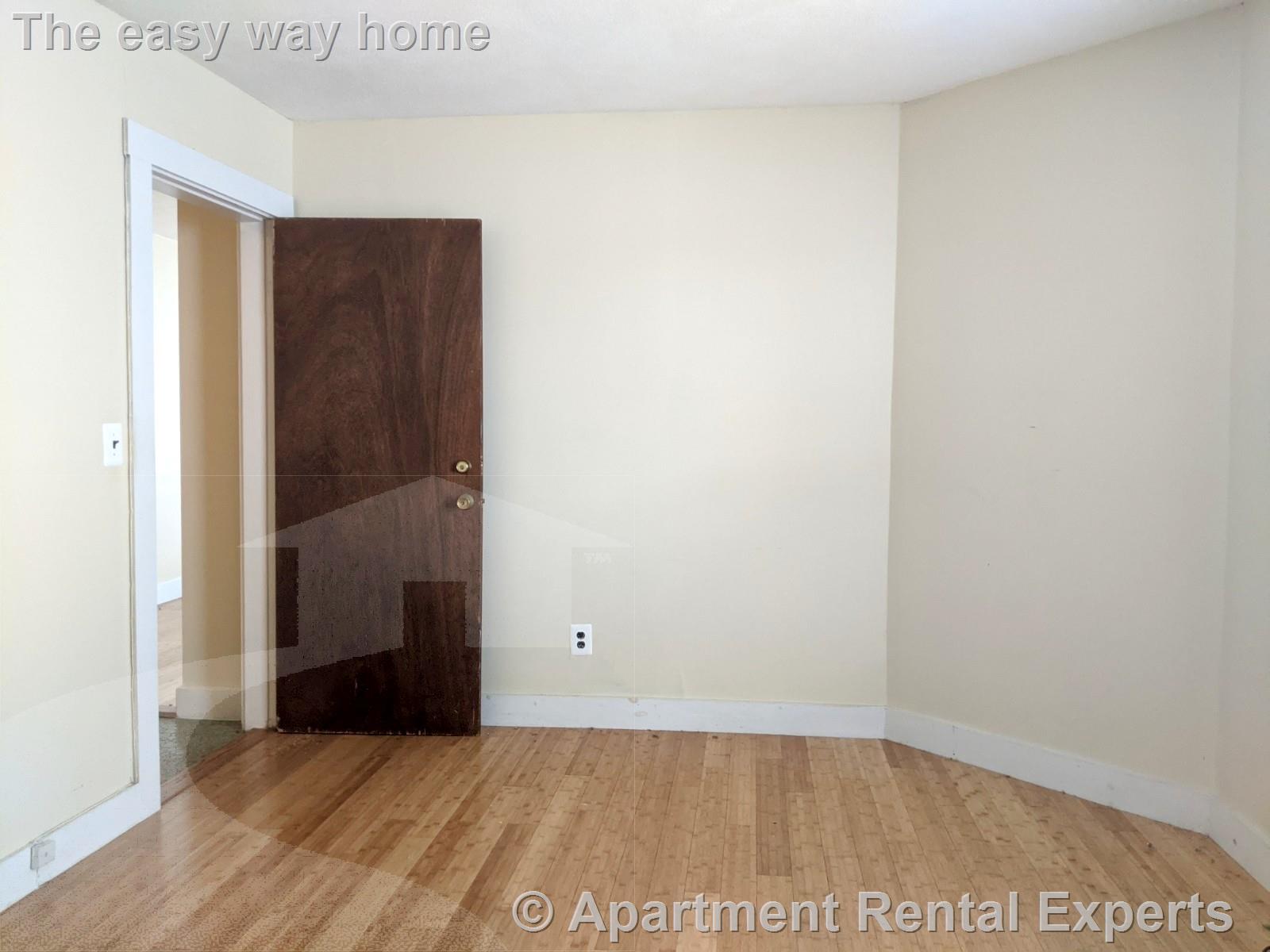 1102 Broadway, Teele Square