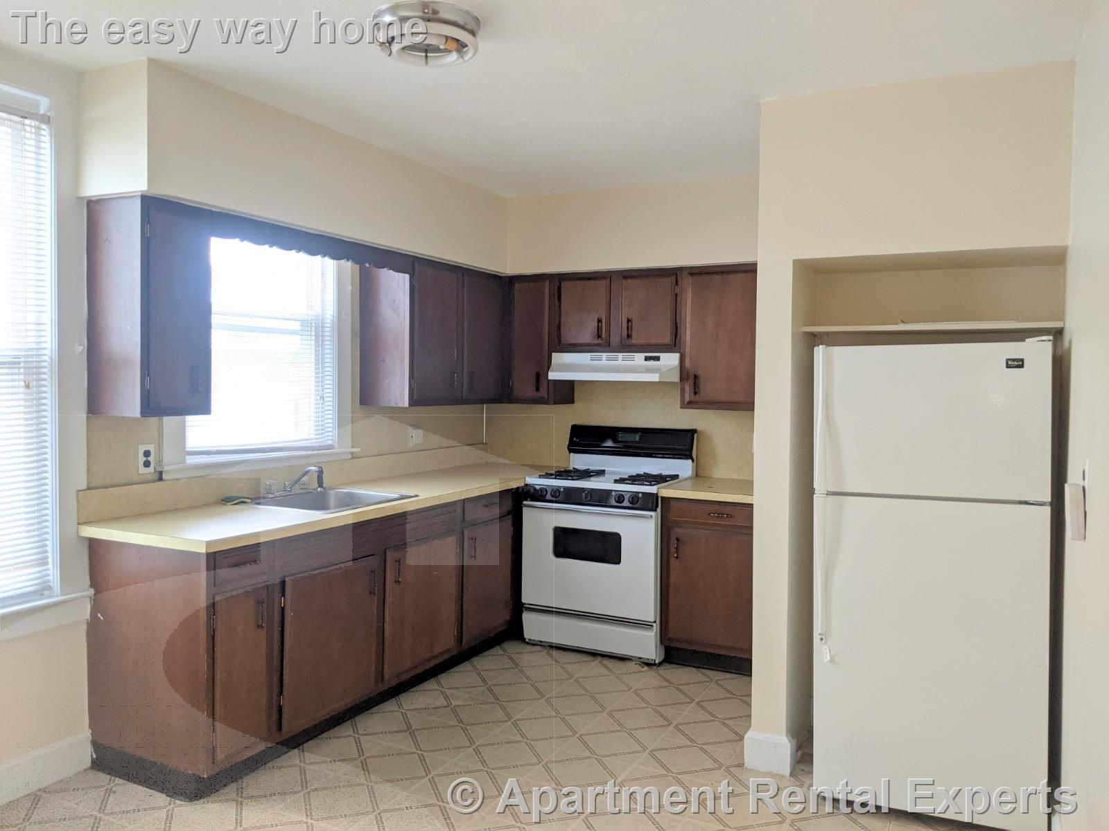 1102 Broadway, Teele Square