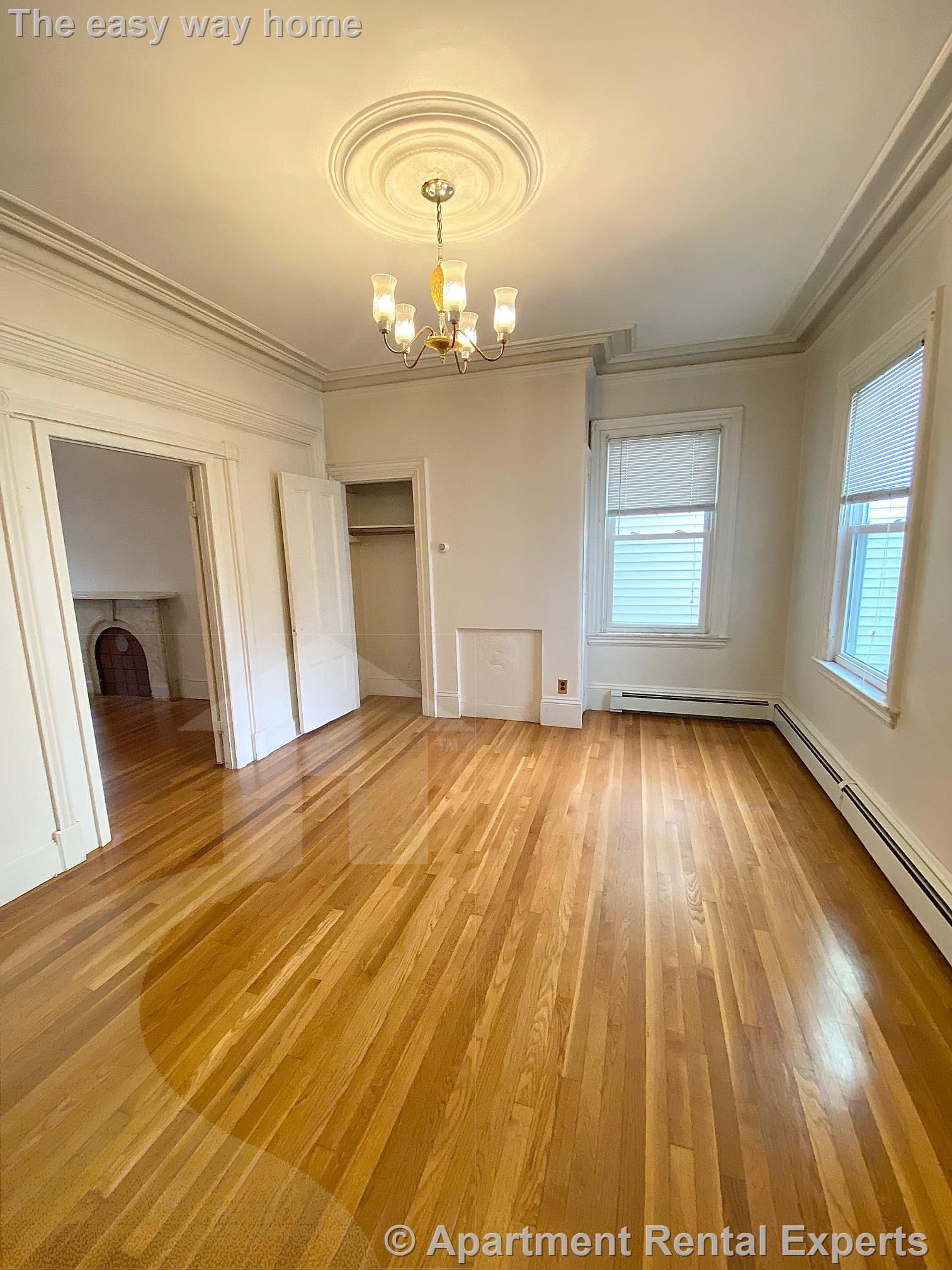 112 Thorndike St, East Cambridge