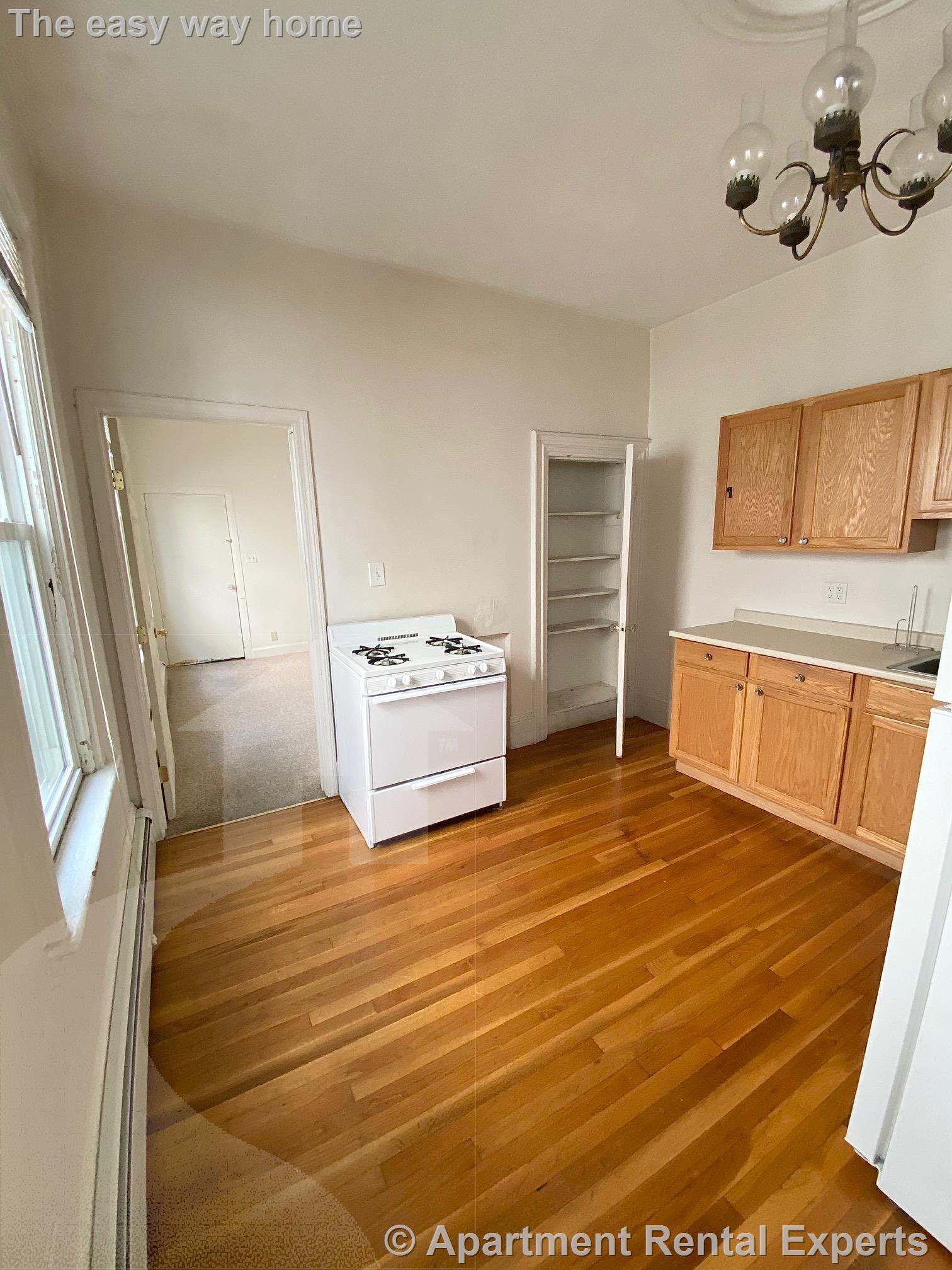 112 Thorndike St, East Cambridge