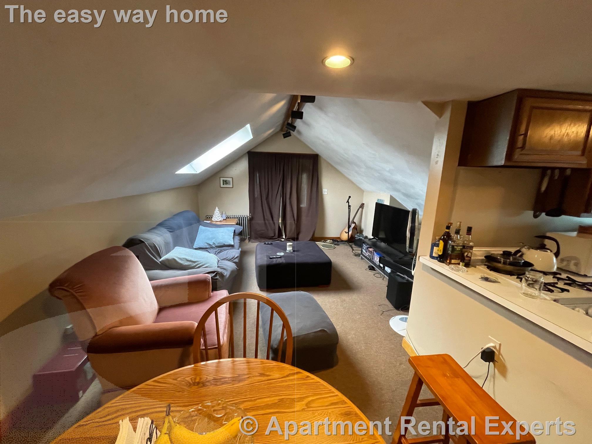 16 High St, Teele Square