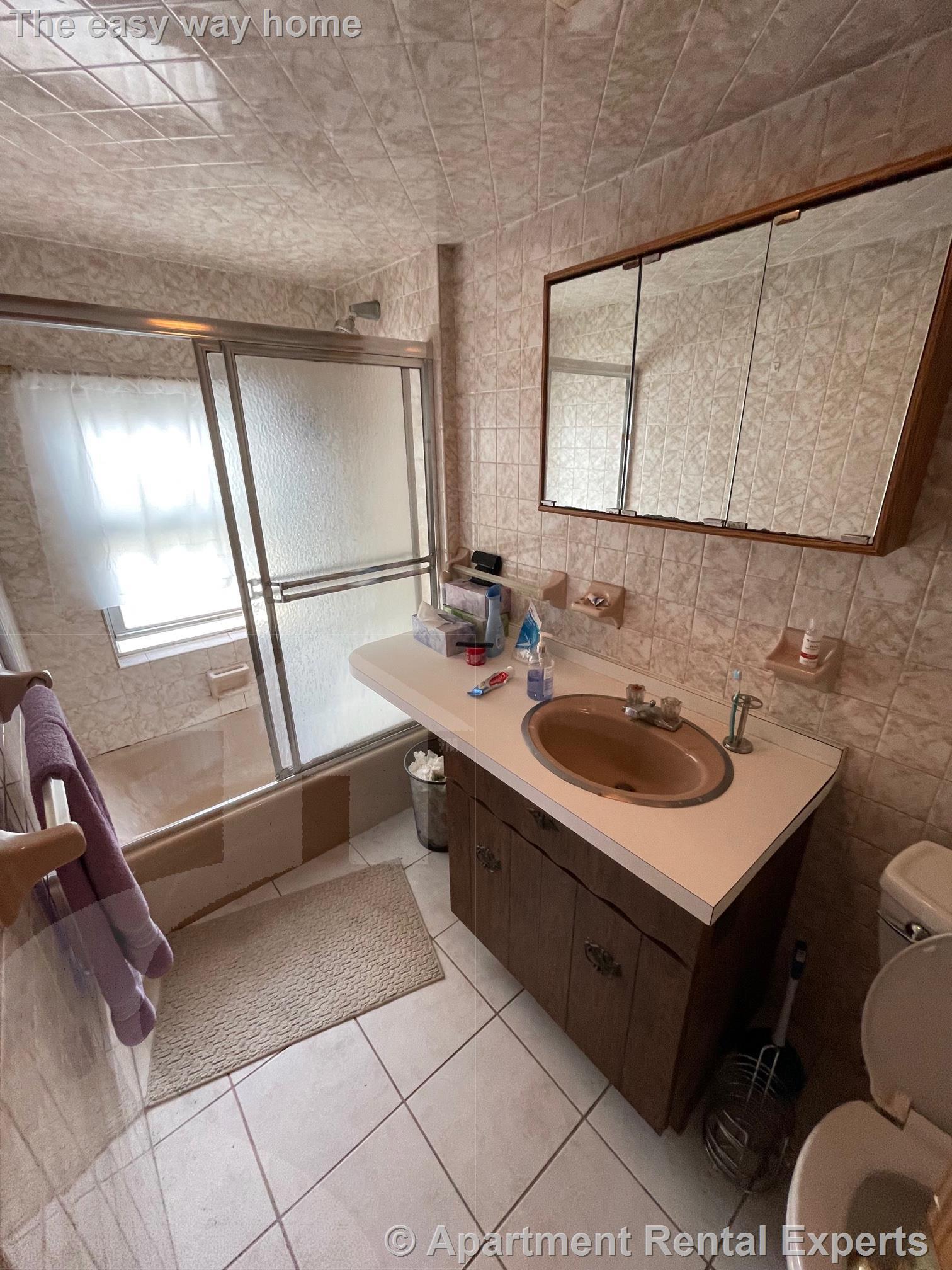 16 High St, Teele Square