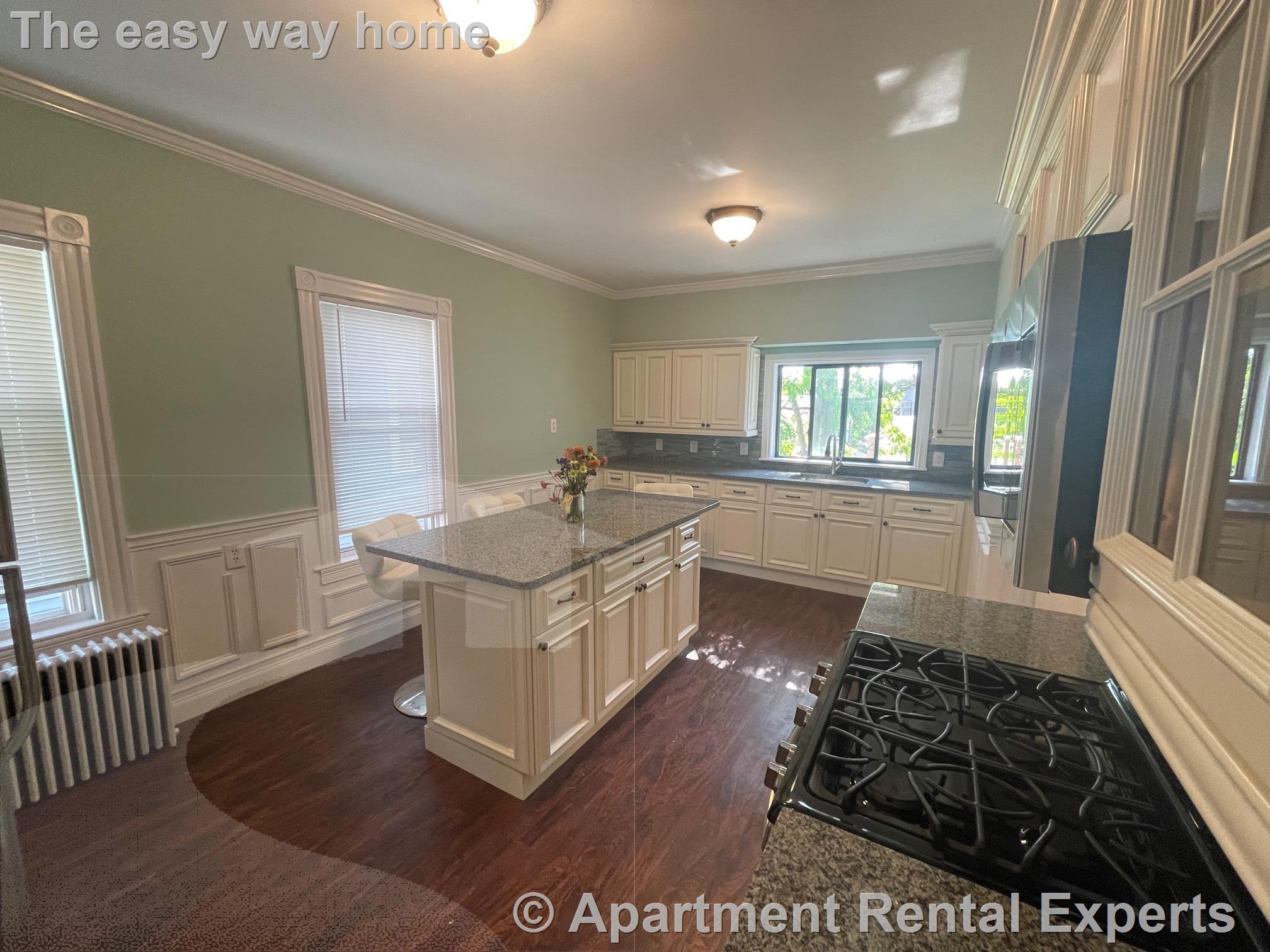 94 Holland St, Davis Square