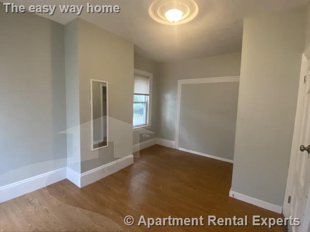 76 Beacon St, Ward Two