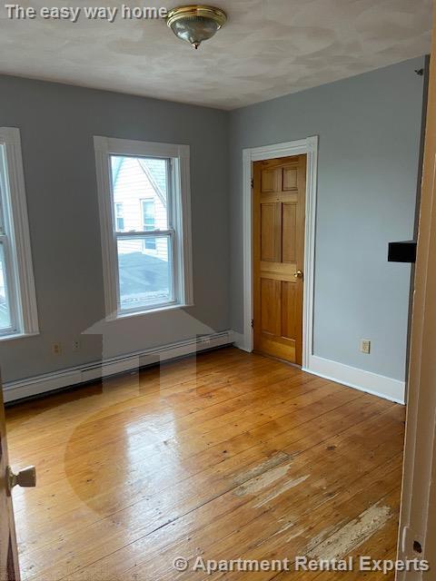 90 Holland St, Davis Square