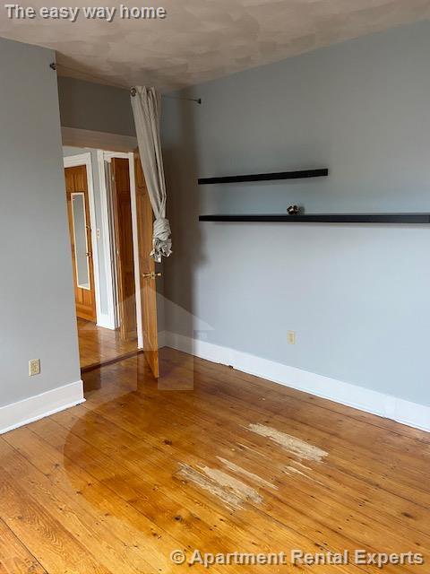 90 Holland St, Davis Square