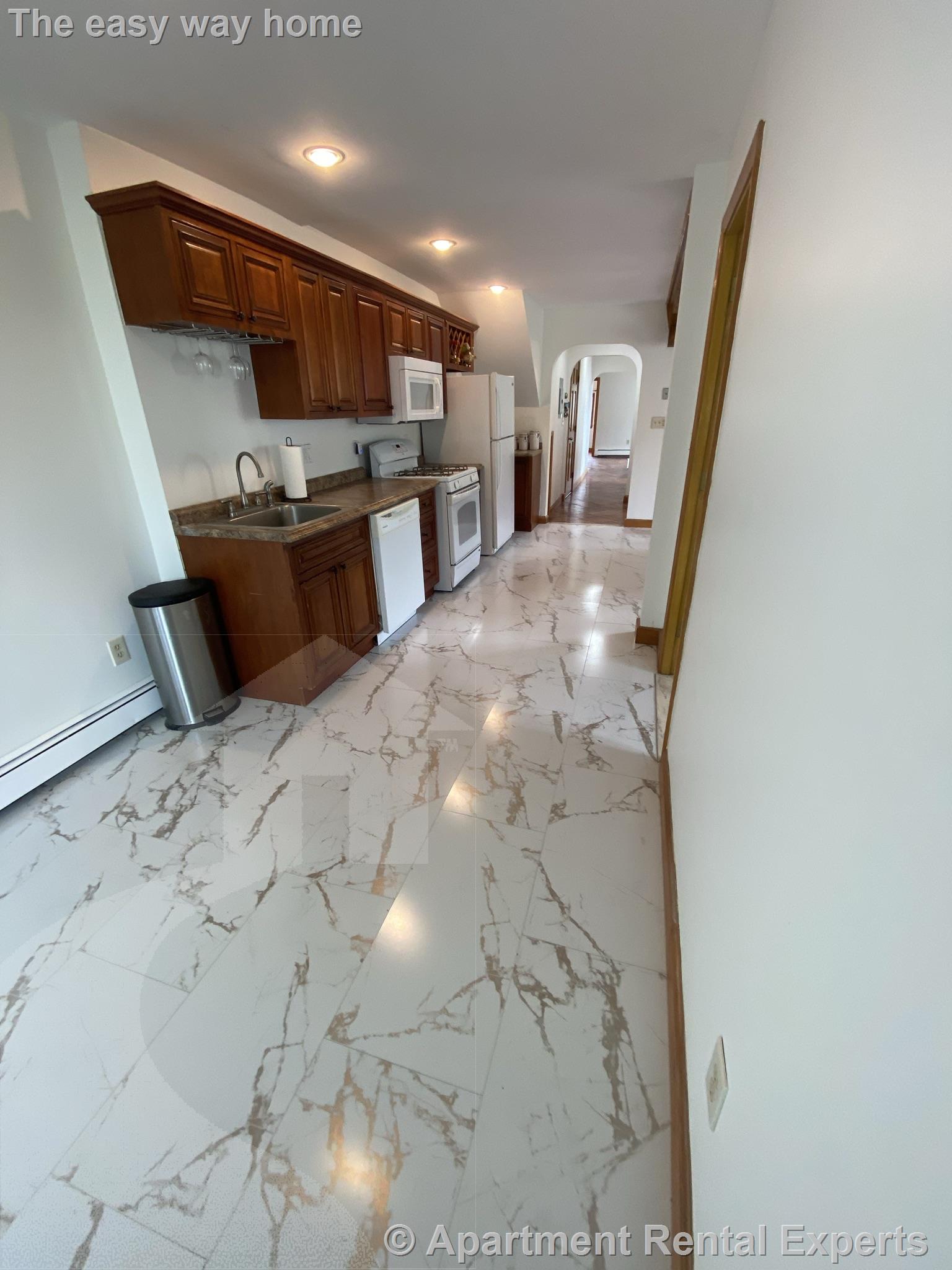 93 Glen St, Sullivan Square