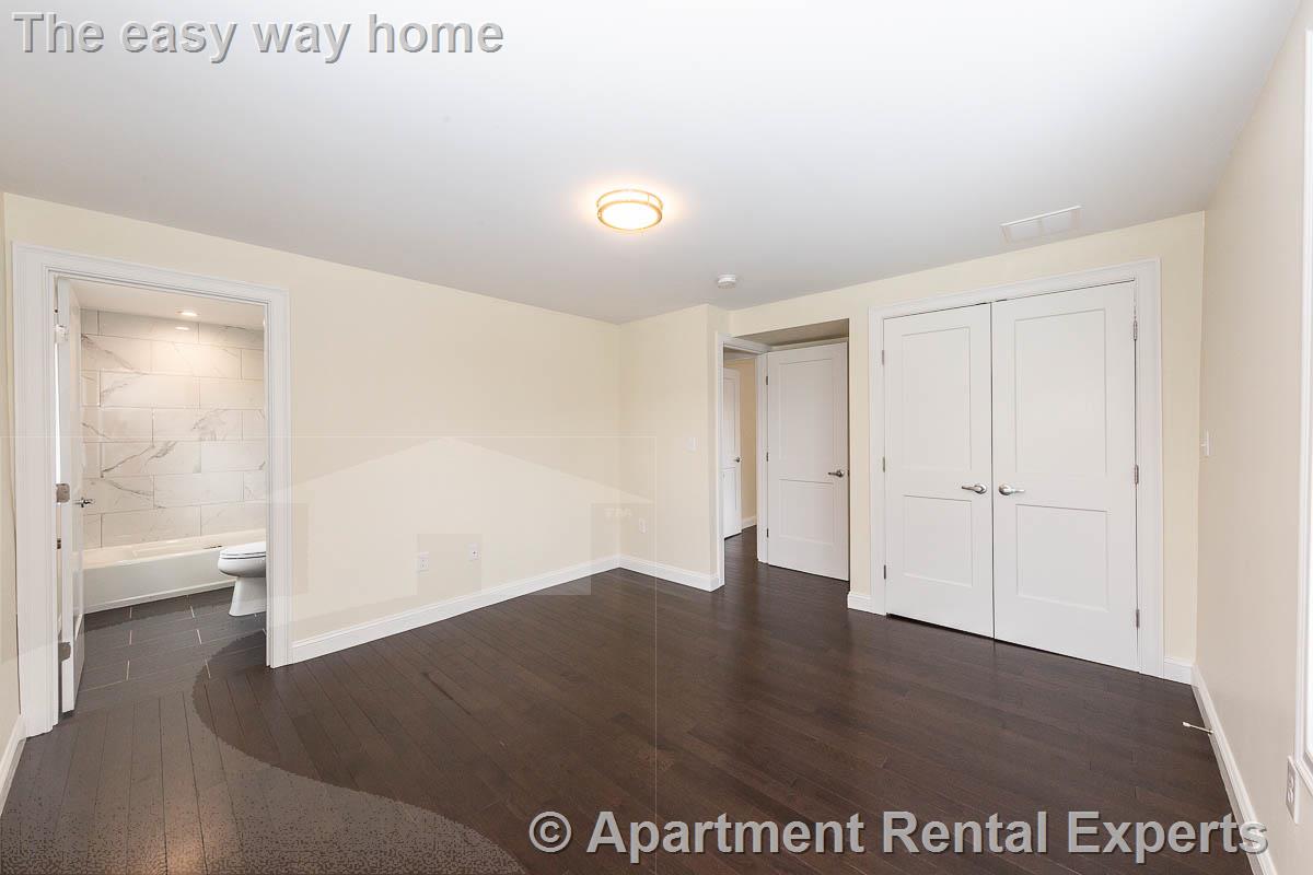 28 Albion St, Ball Square