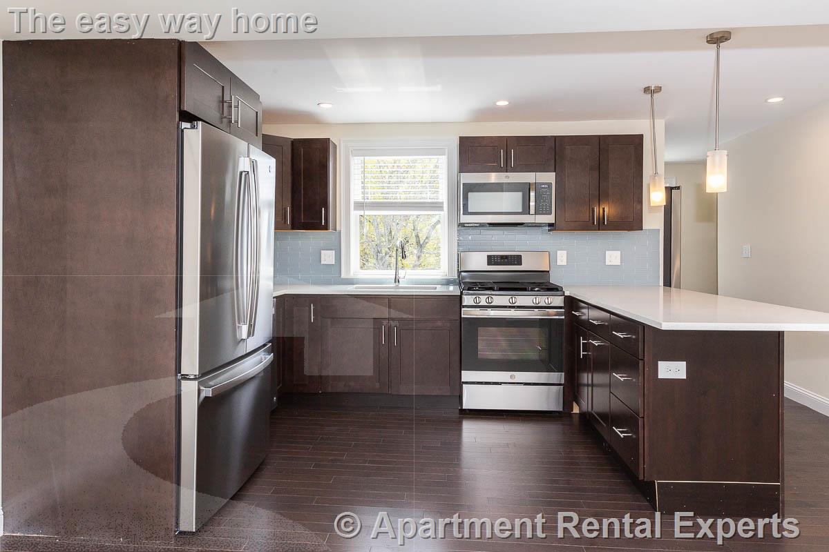 28 Albion St, Ball Square